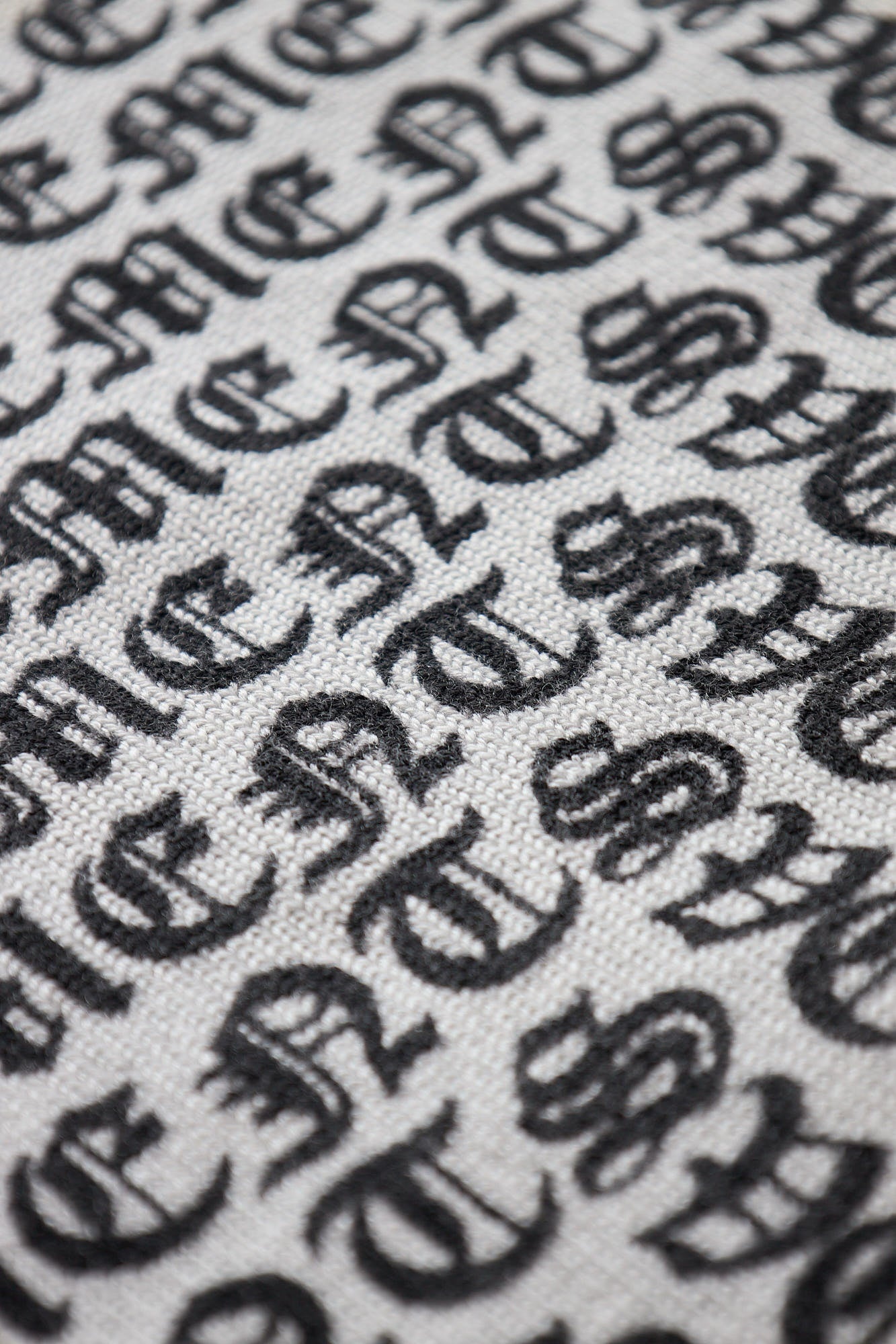 Vetements Gothic Monogram Sweater - 3