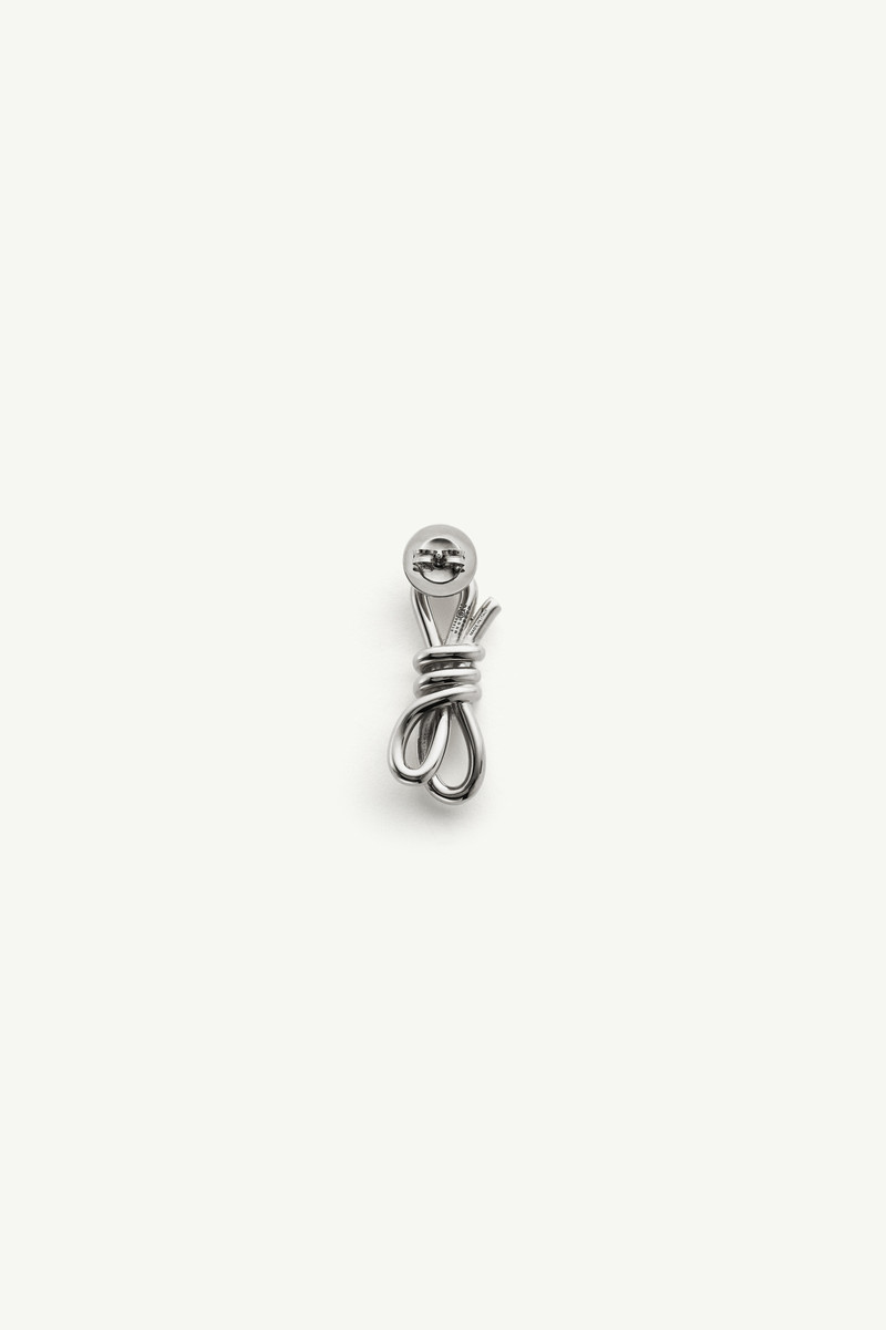 MM6 Maison Margiela Knotted earrings outlook