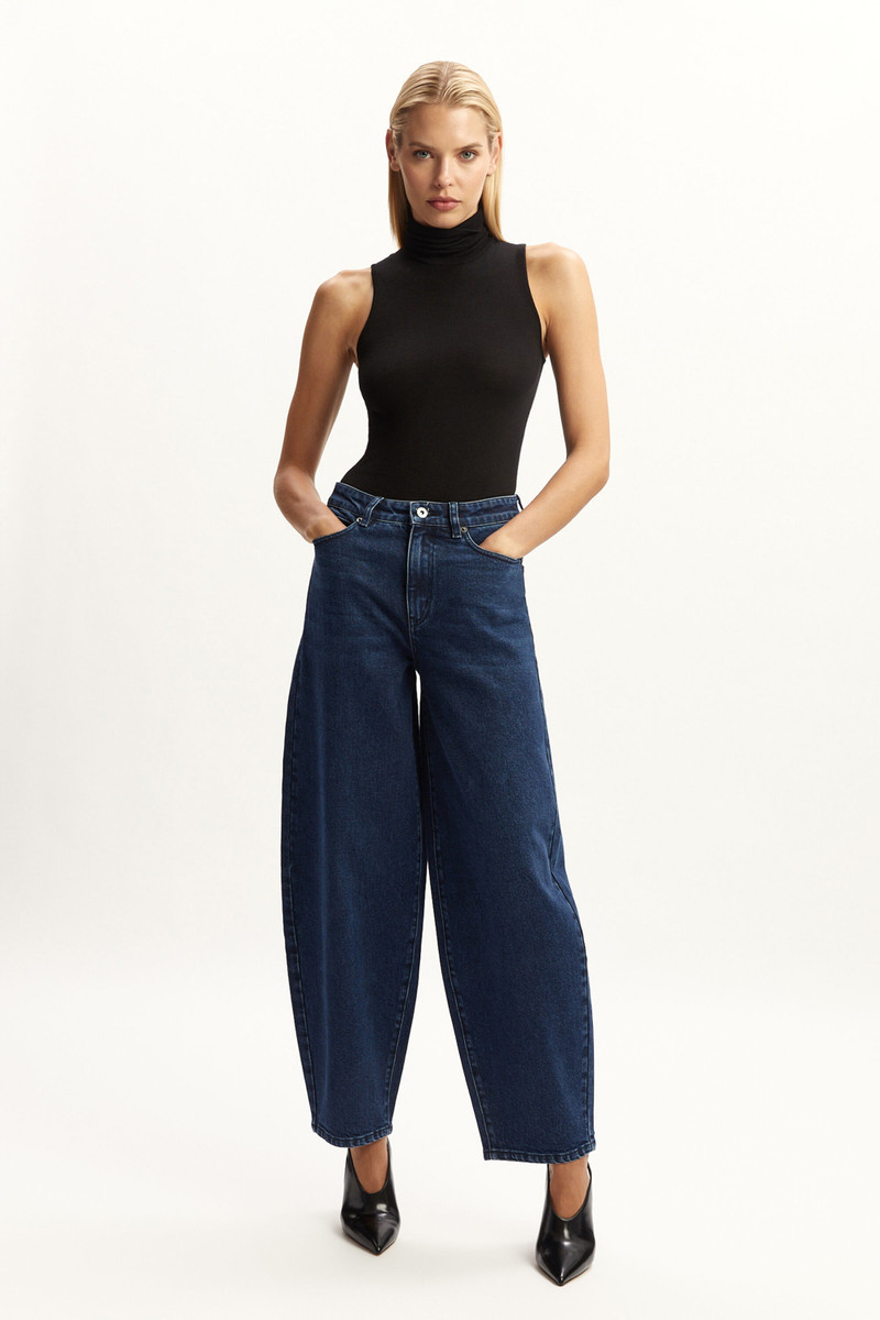 BARDOT Delphina Barrel Leg Jean In Dark Denim outlook