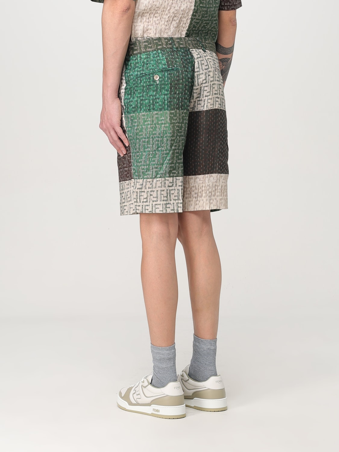 Short men Fendi - 3