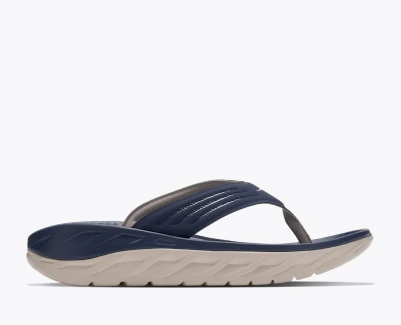 Men's ORA Recovery Flip-Flops in Varsity Navy/Putty - 1