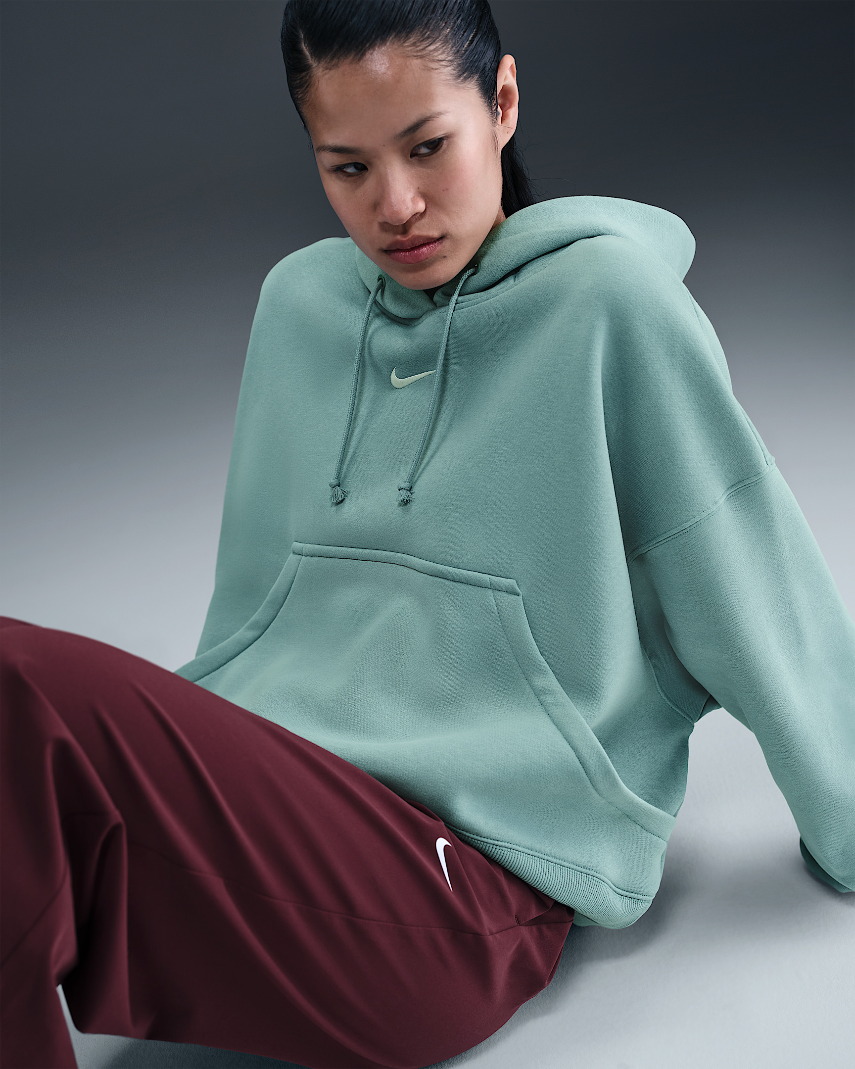 Nike Sportswear Phoenix Fleece Women's Over-Oversized Pullover Hoodie - 3