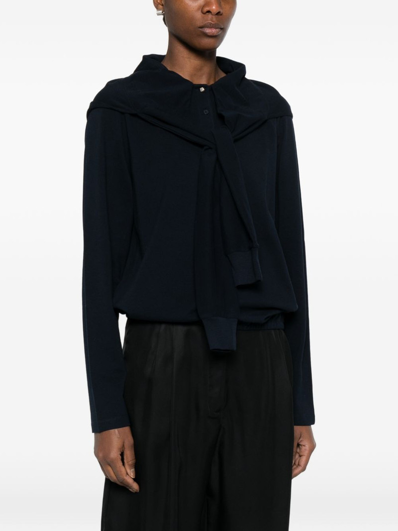 Sporty Romance buttoned top 3