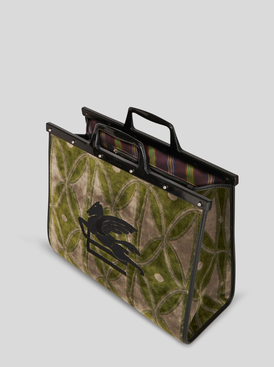 LARGE JACQUARD LOVE TROTTER BAG - 4