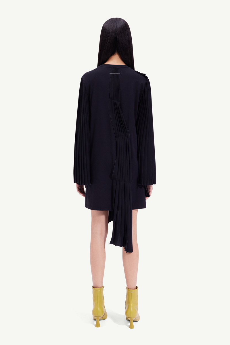 Pleated dress 4