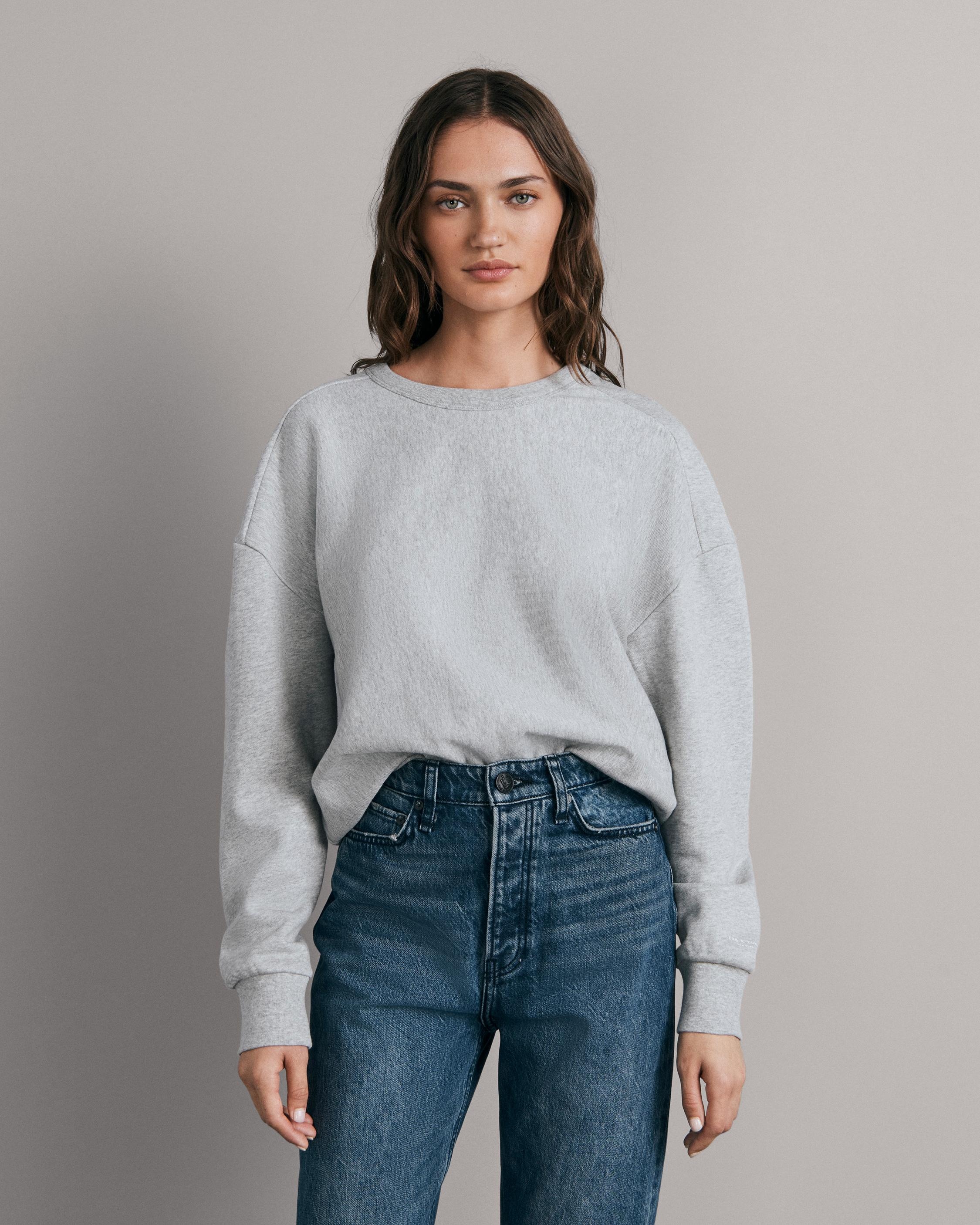 Icon Cotton Sweatshirt
Classic Fit Sweatshirt - 1