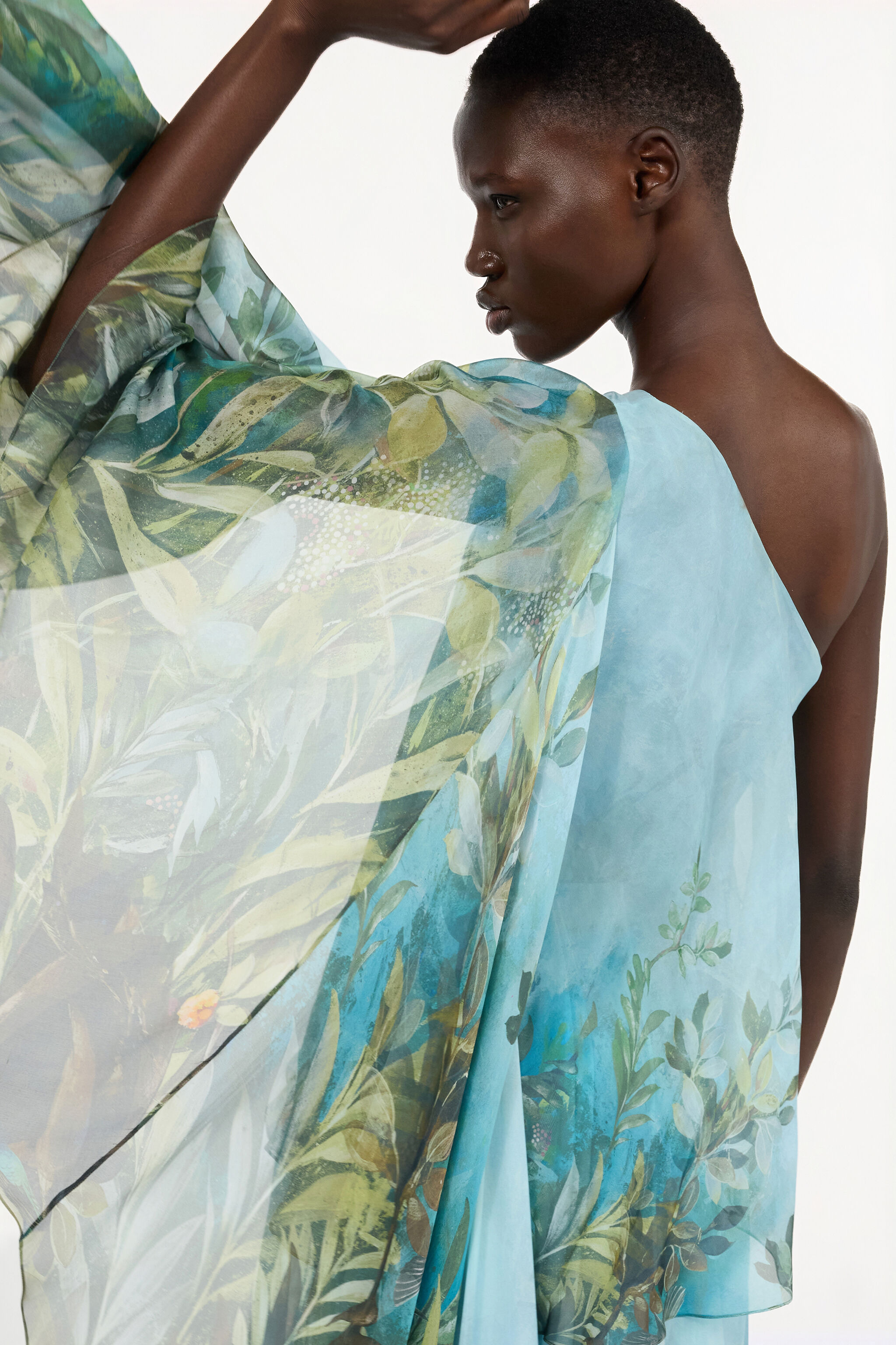 Extra-Long Silk Dress With Nature Print - 7