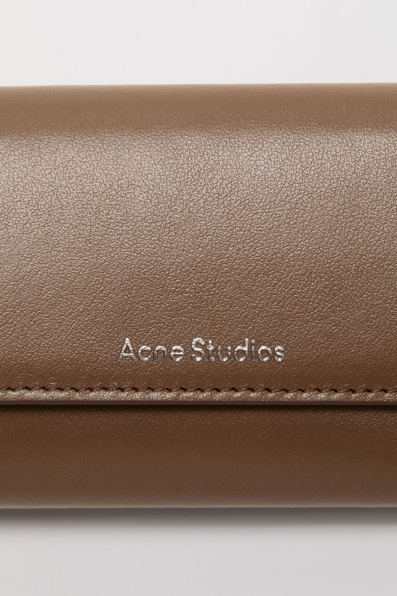 Trifold leather wallet - Camel brown 5