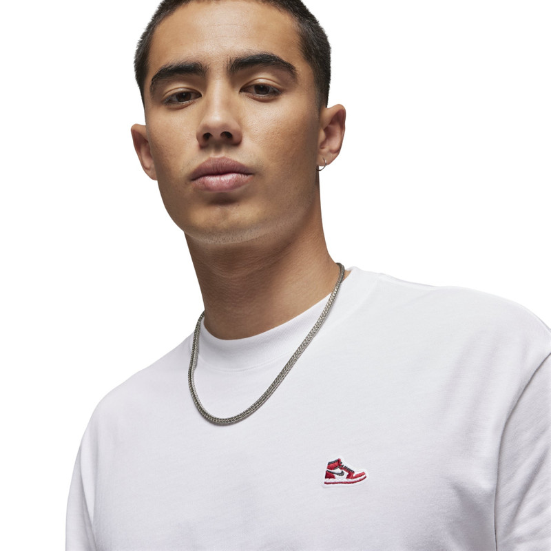 Jordan Air Jordan Brand Embroidered Patch T-Shirt Asia Sizing 'White' FN5983-100 outlook