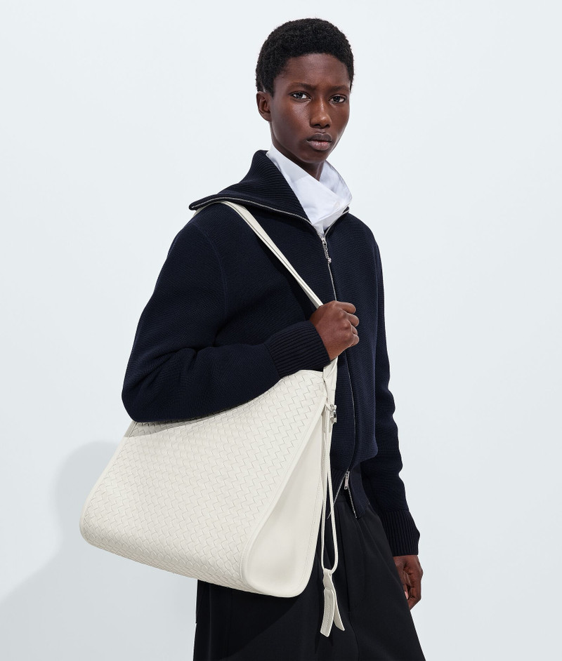 Bottega Veneta Corriere outlook