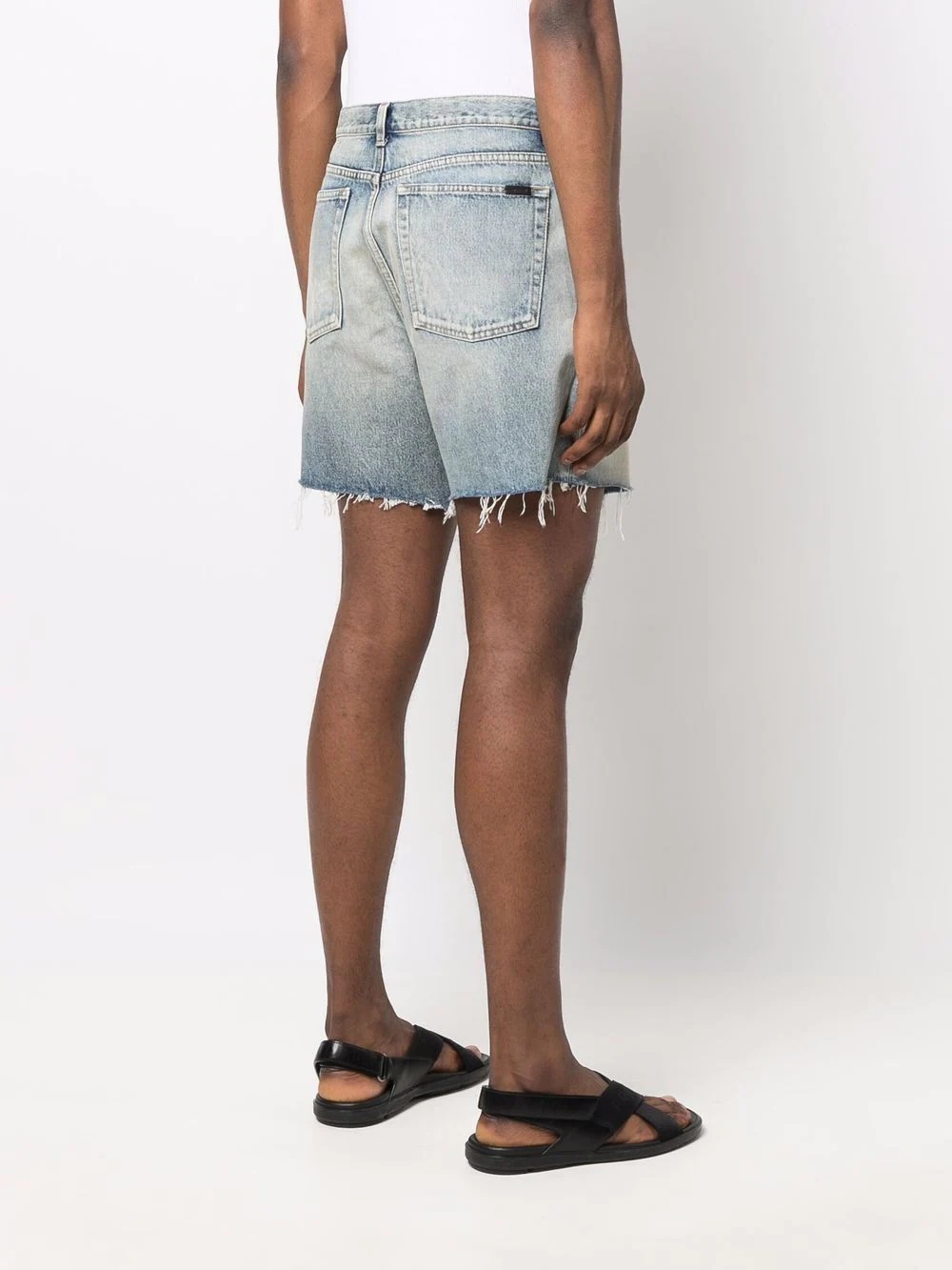 raw-edge cotton denim shorts - 4