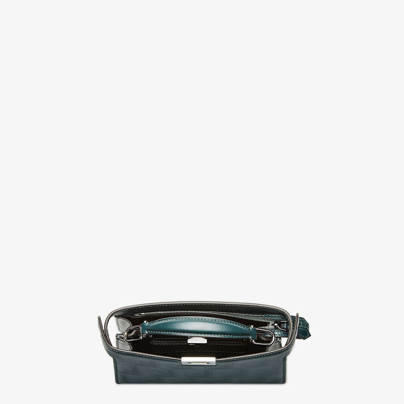 Peekaboo ISeeU XCross 4