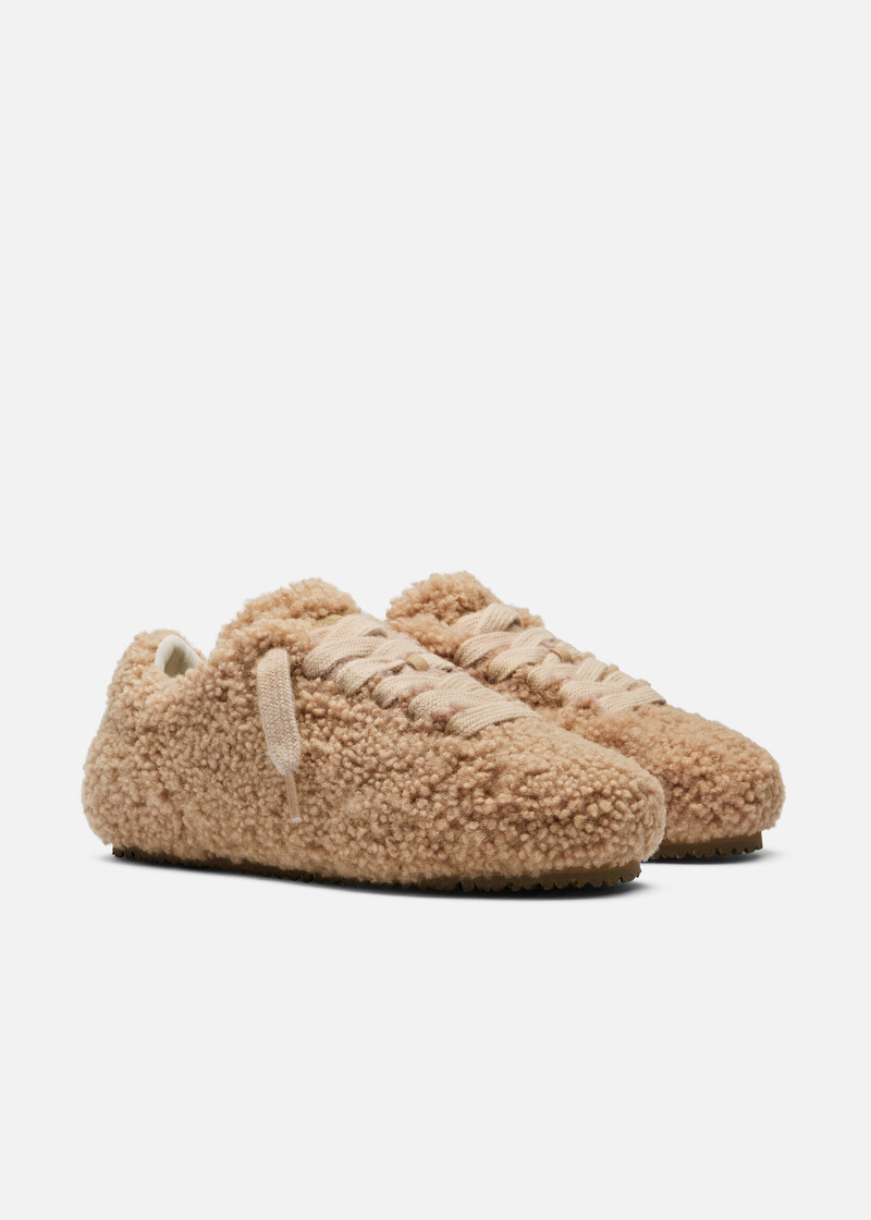 Axel Arigato Tact Shearling Runner outlook