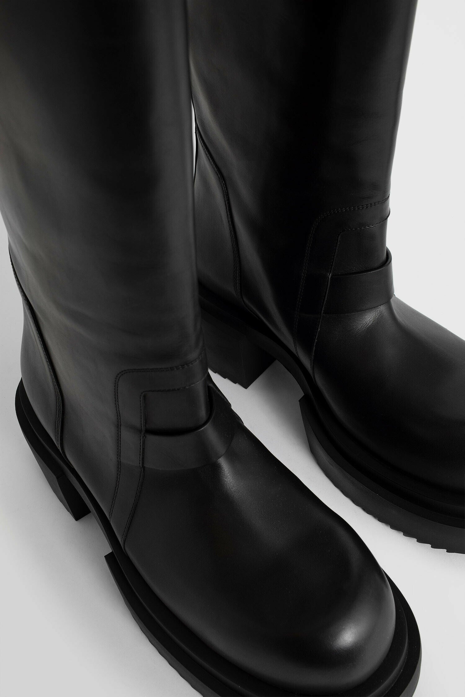 RICK OWENS WOMAN BLACK BOOTS - 6