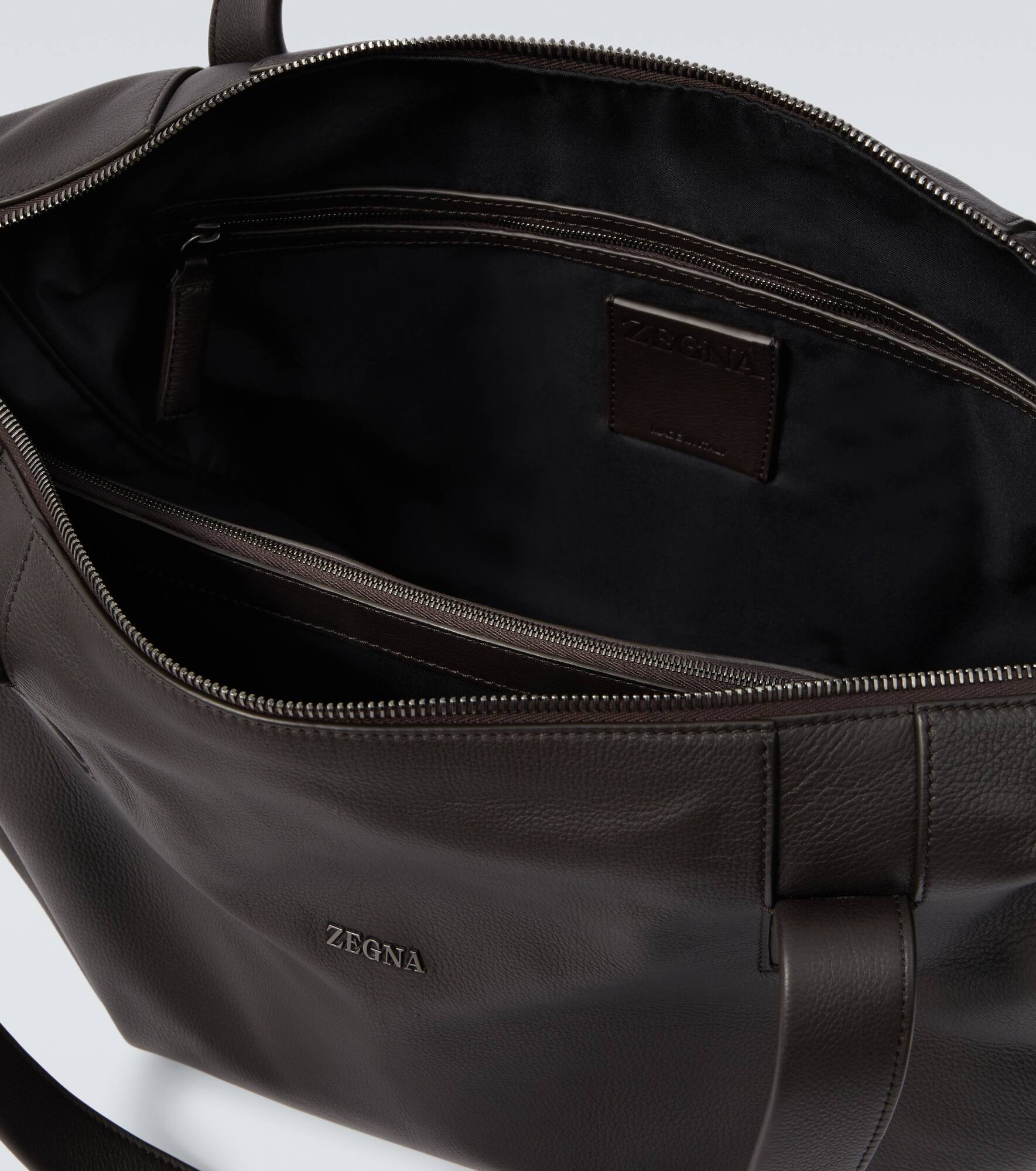 Leather duffel bag - 4