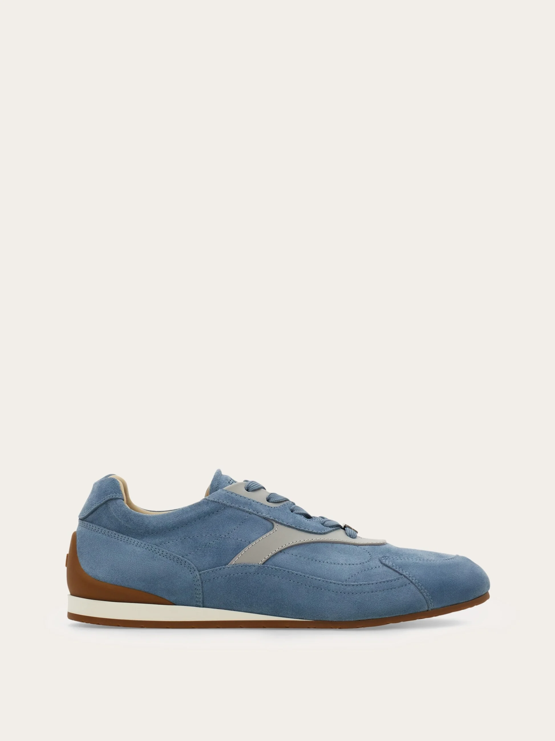 Low top sneaker - 1