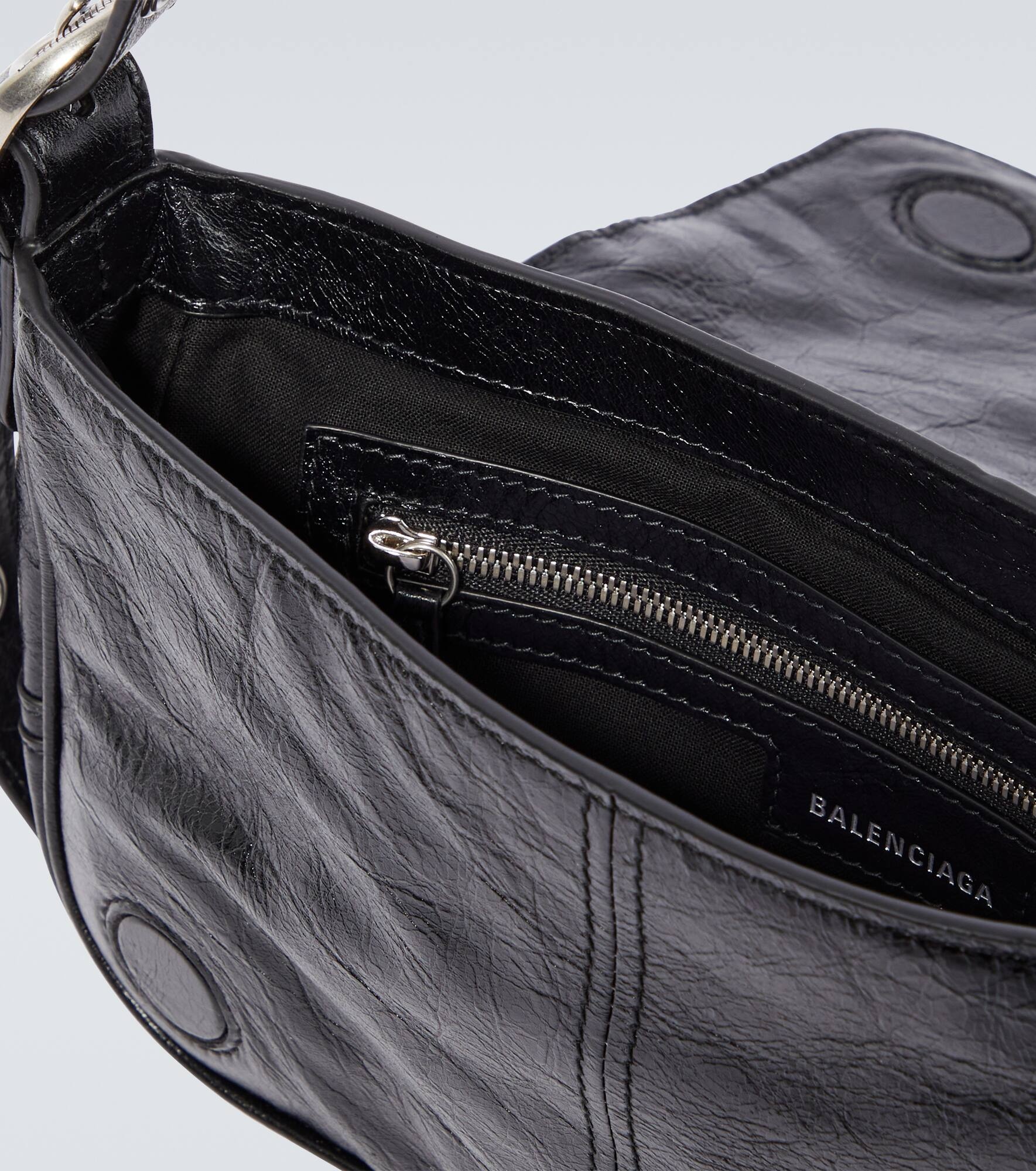 Le Cagole XS leather crossbody bag - 4