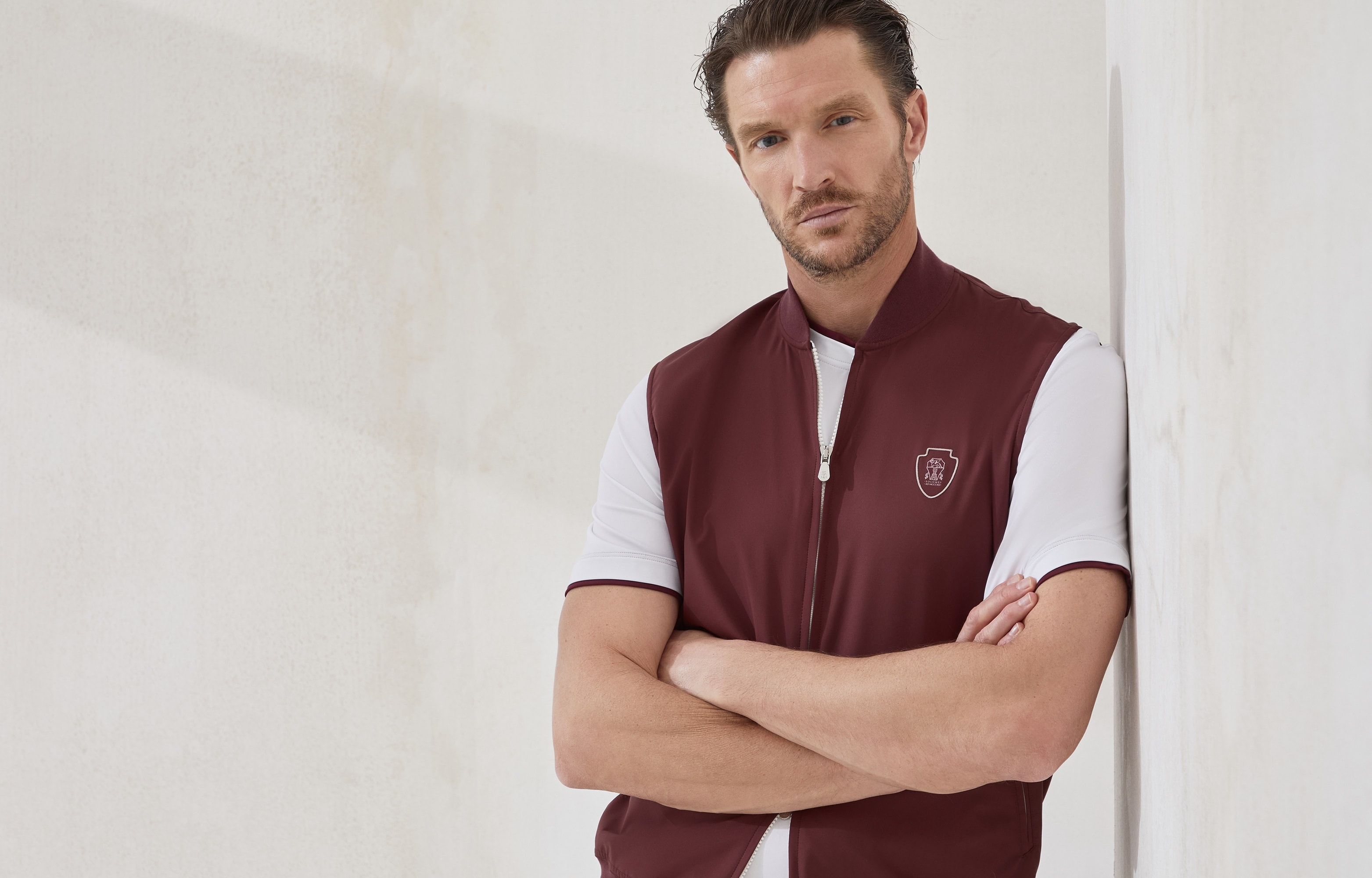 Nylon vest with logo - 6