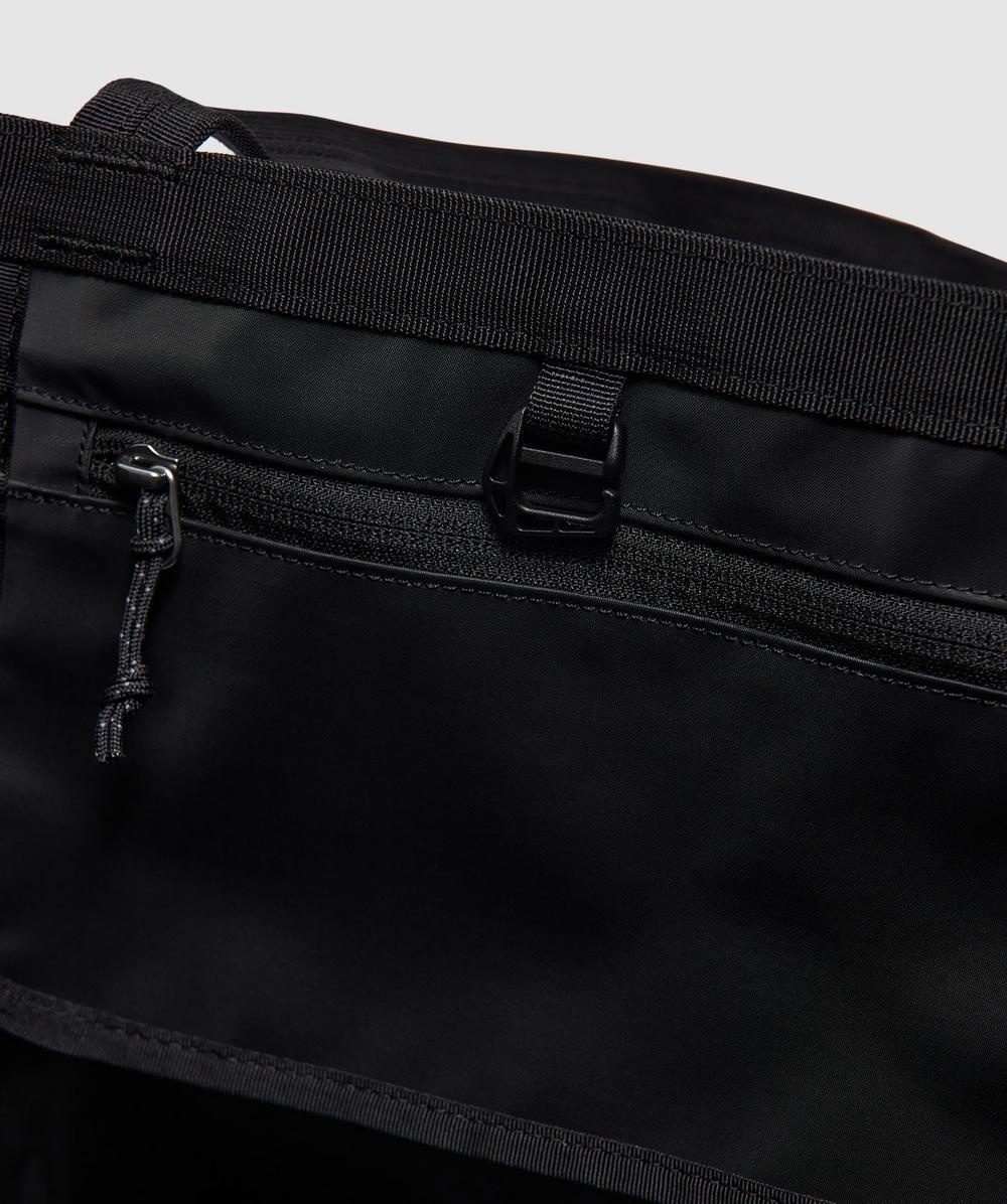 Black hole tote 25L bag - 3