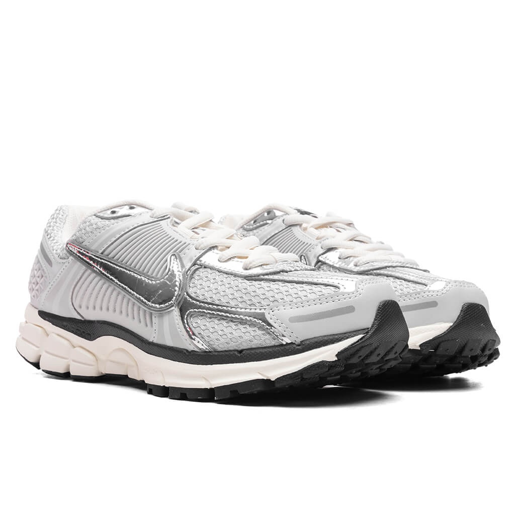 ZOOM VOMERO 5 - PHOTON DUST/CHROME/GRIDIRON/SAIL - 2