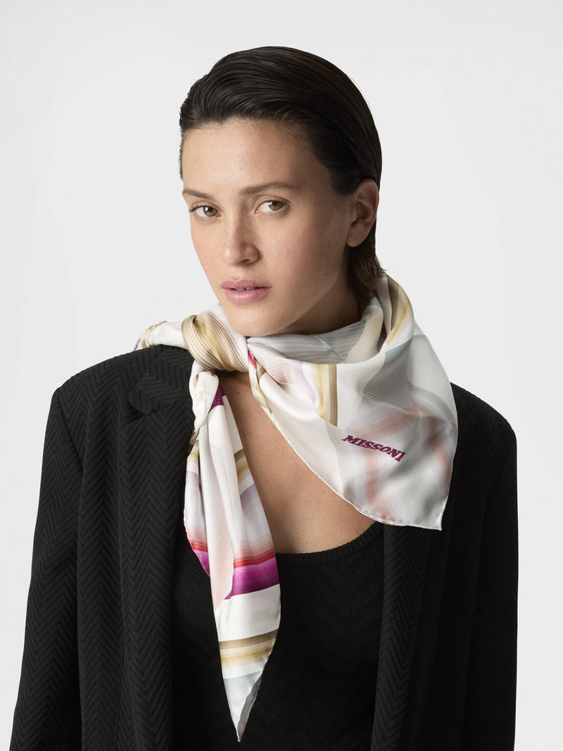 Pure silk foulard with print and logo lettering 3