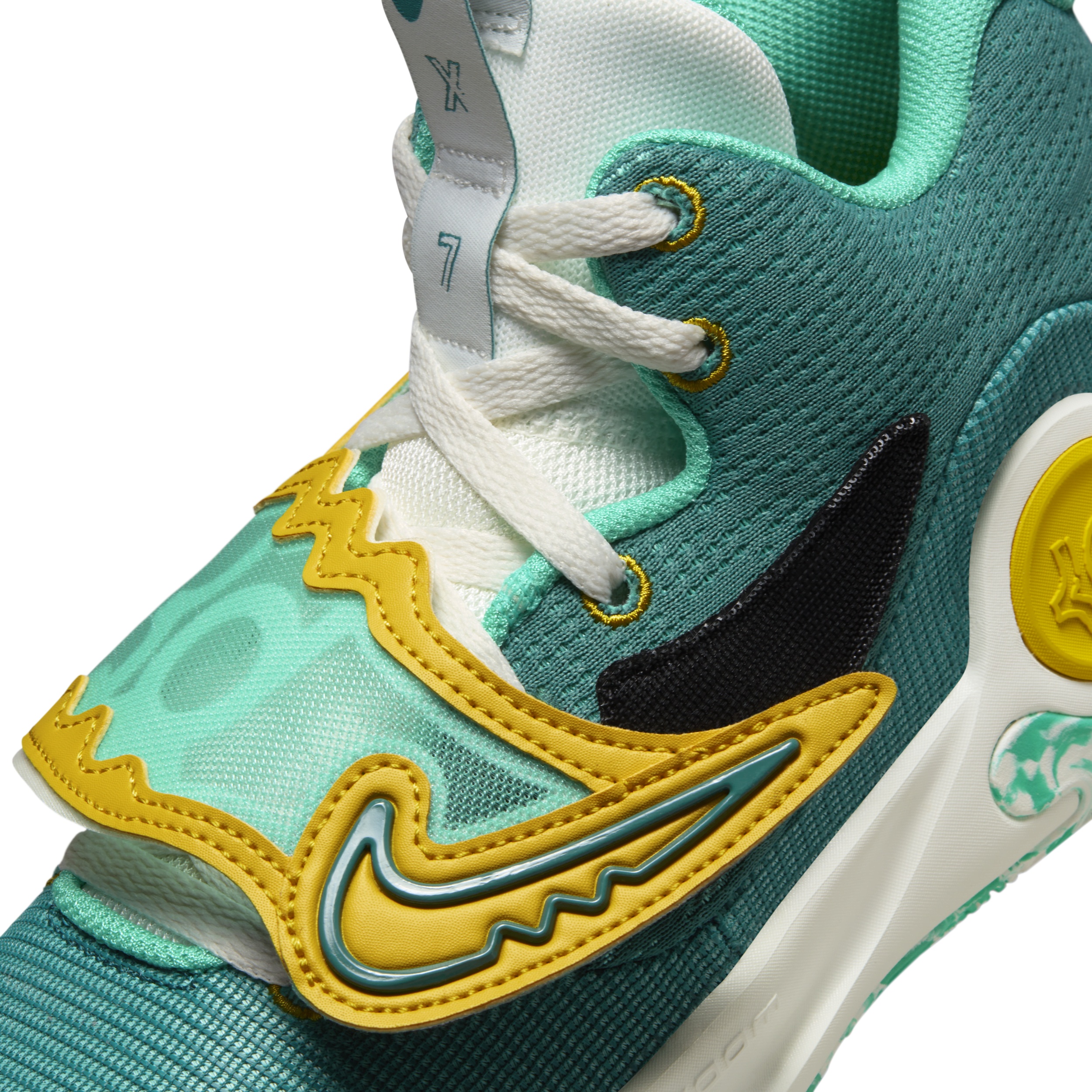 Nike Men's KD Trey 5 X Basketball Shoes - 9