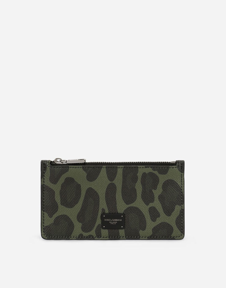 Dauphine calfskin card holder with leopard print against a green background - 1