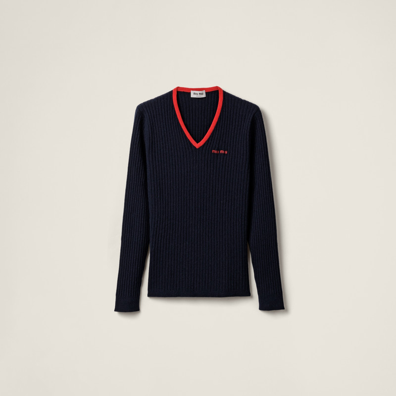 V-neck cashmere sweater 1