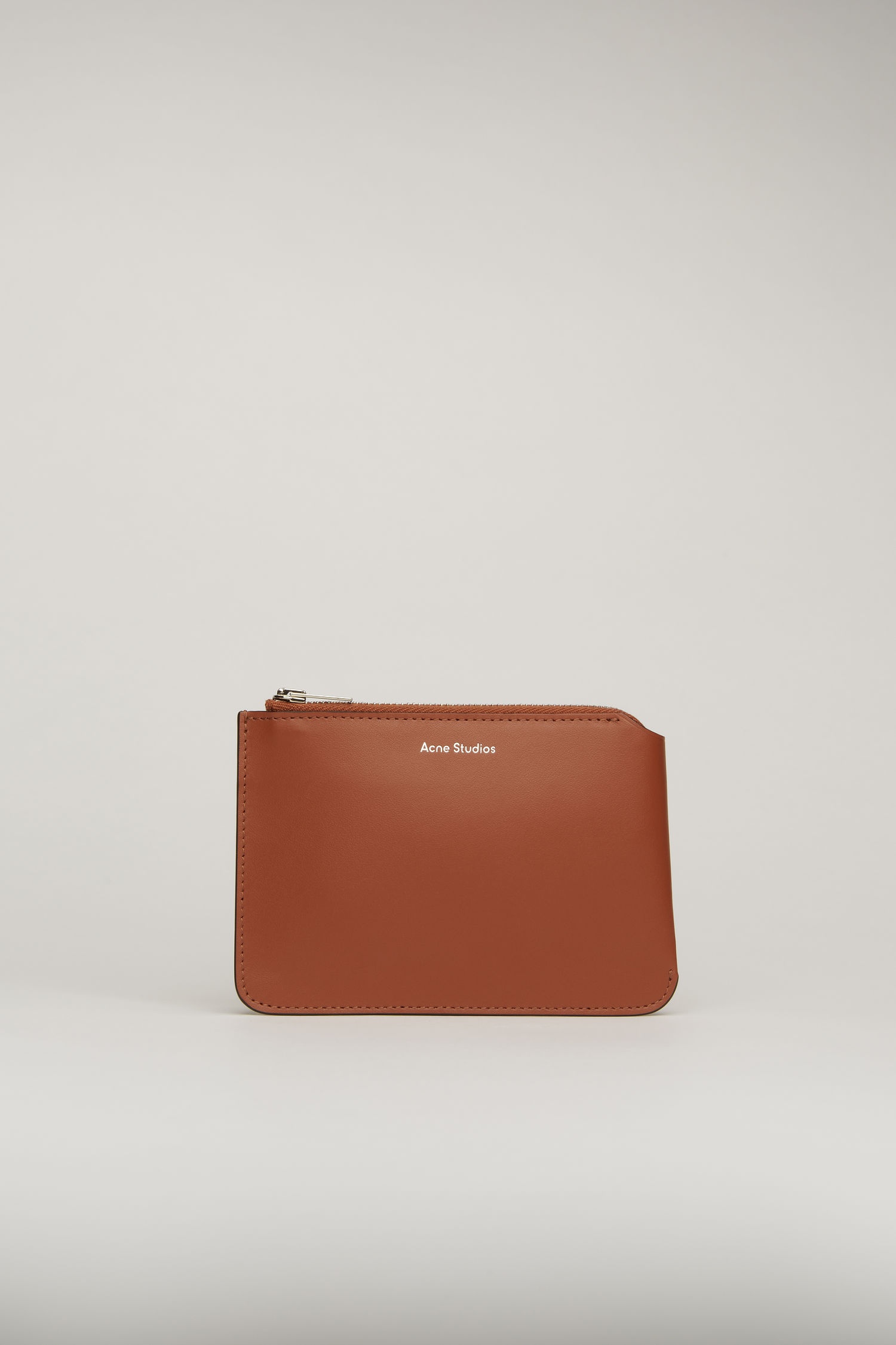 Leather zip wallet almond brown - 1