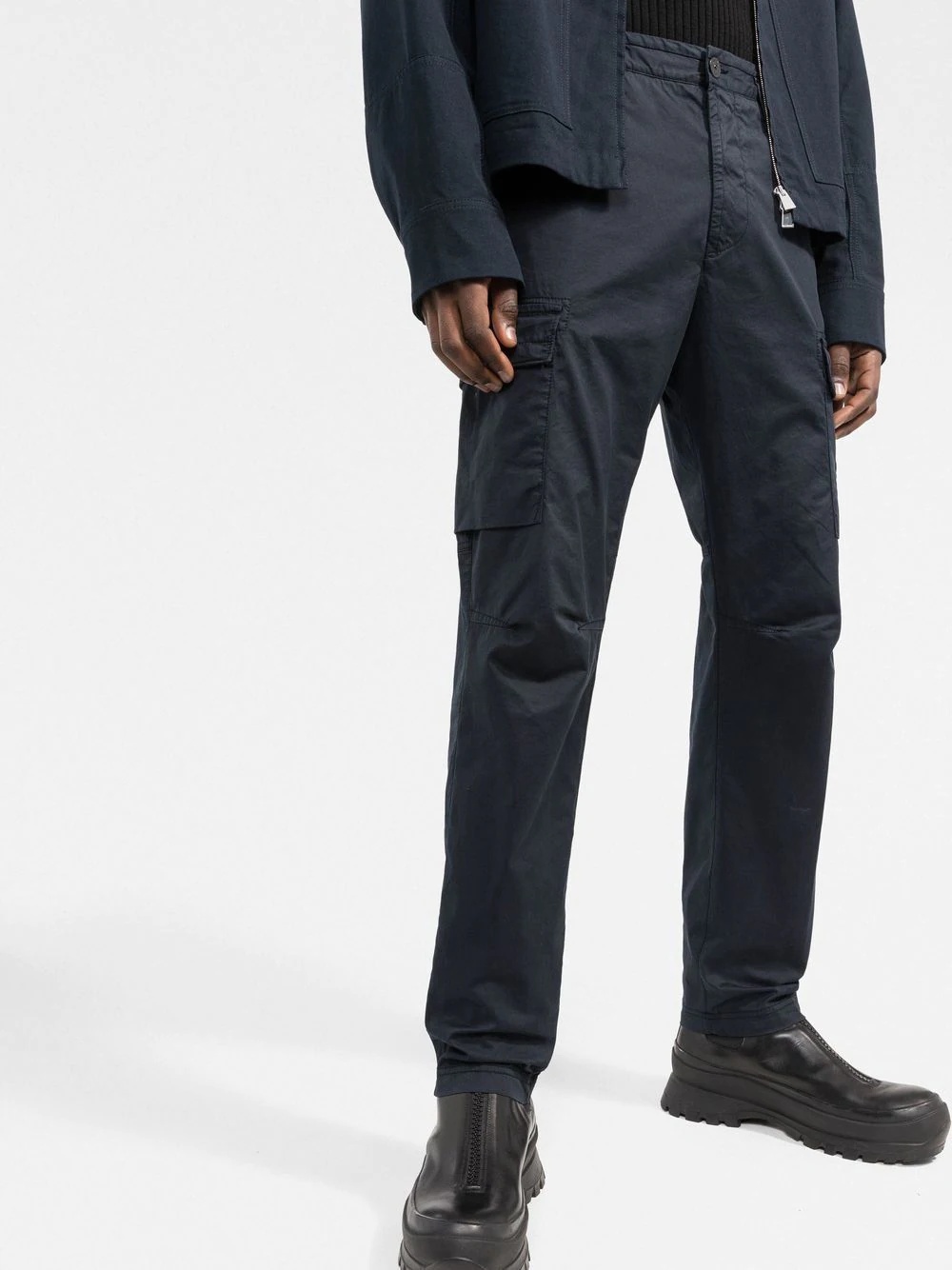 Compass-patch cargo trousers - 3