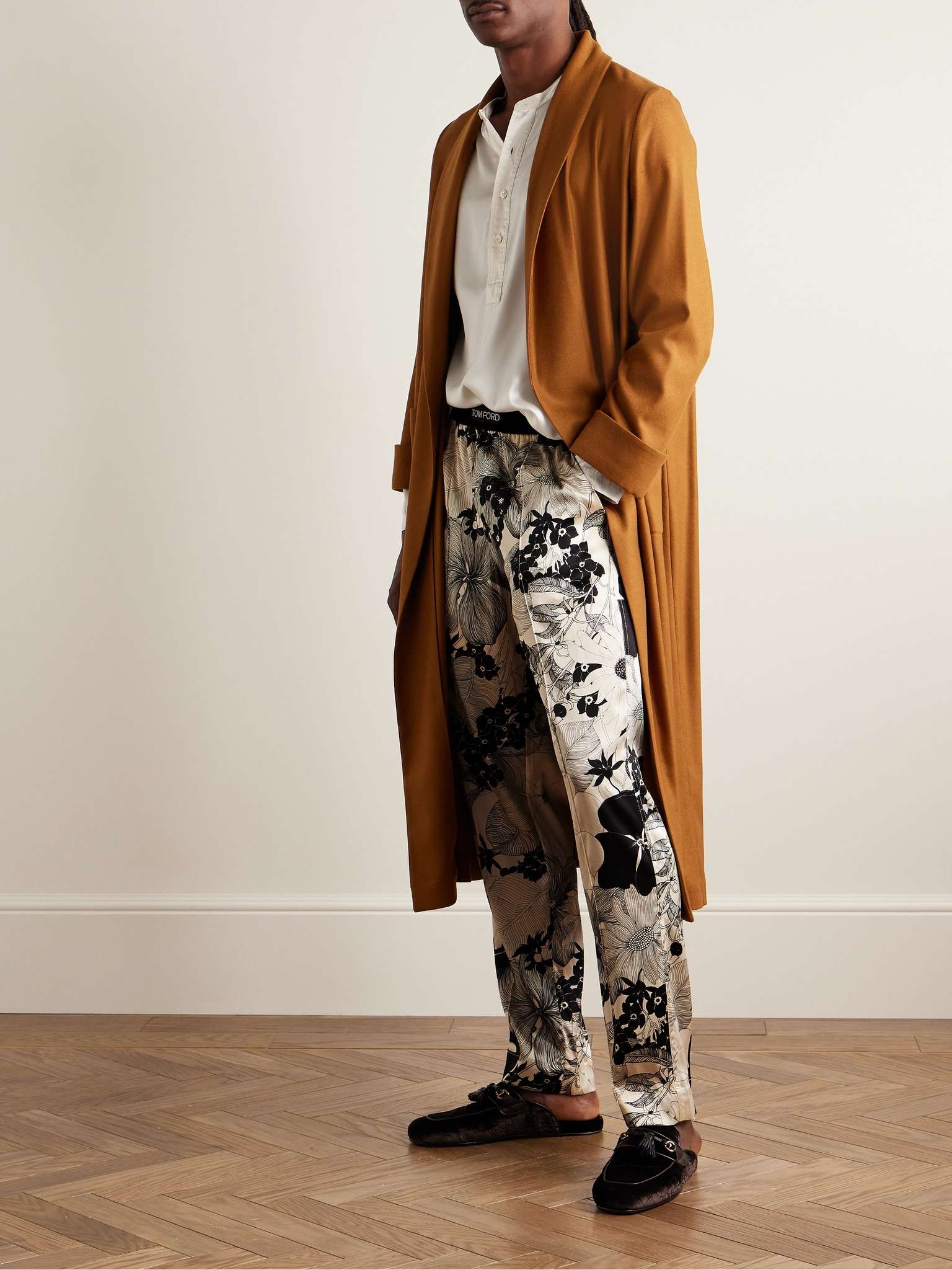 Straight-Leg Velvet-Trimmed Printed Stretch-Silk Pyjama Trousers - 2