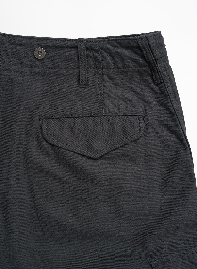Army Cargo Shorts in Black 7