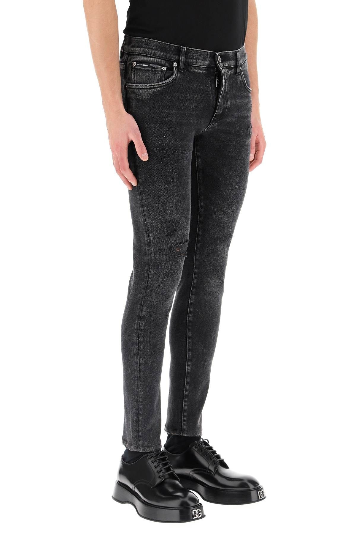 STRETCH SKINNY JEANS WITH LOGO PLAQUE - 3