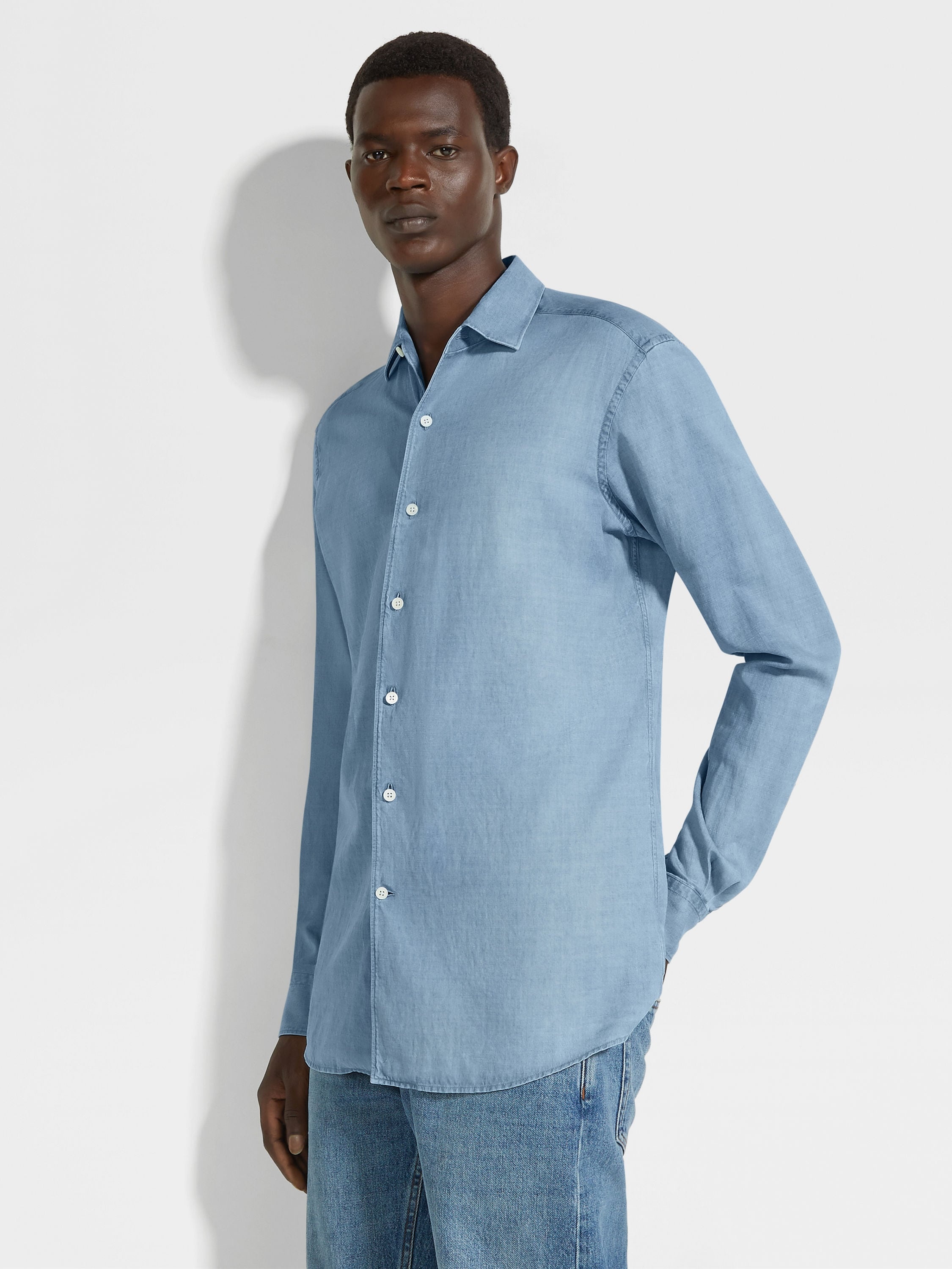 LIGHT BLUE BLEACHED COTTON AND LINEN DENIM SHIRT - 2