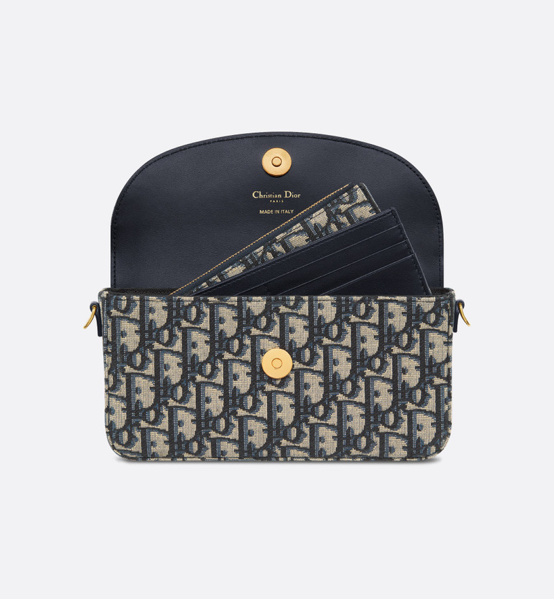 30 Montaigne Pouch with Chain 6