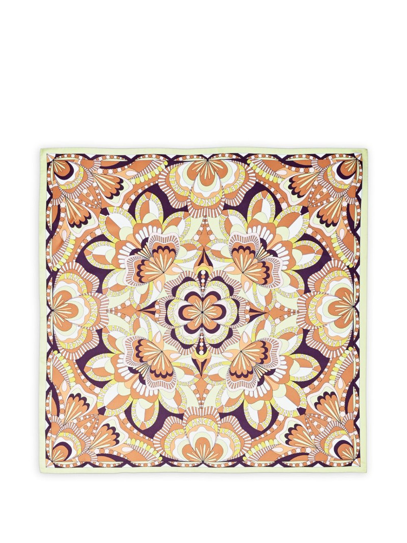 Floral neckerchief 1