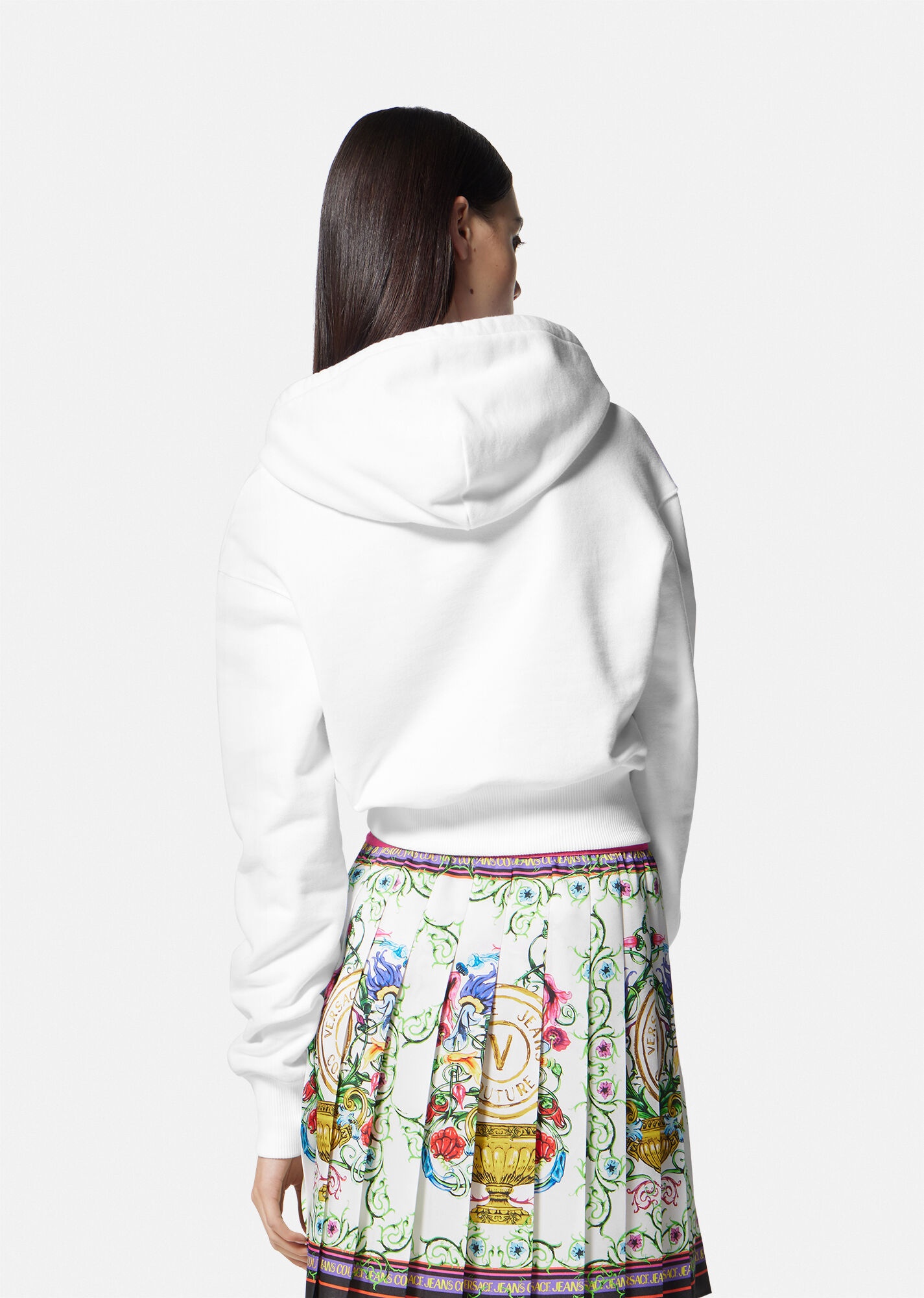V-Emblem Garden Crop Hoodie - 4