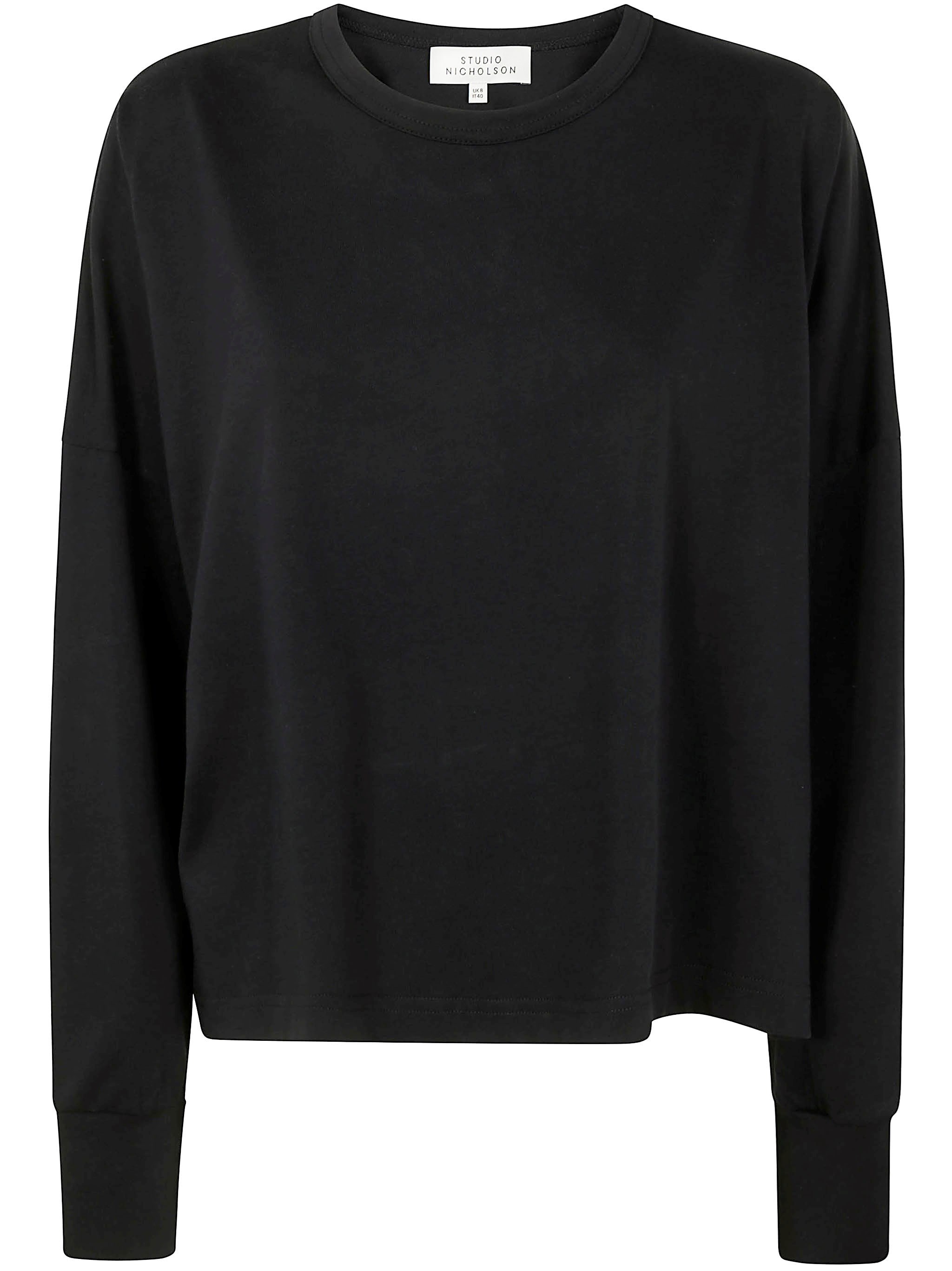 The WOMENS LONG SLEEVE T-SHIRT by STUDIO NICHOLSON is a staple in contemporary fashion. Crafted from - 1