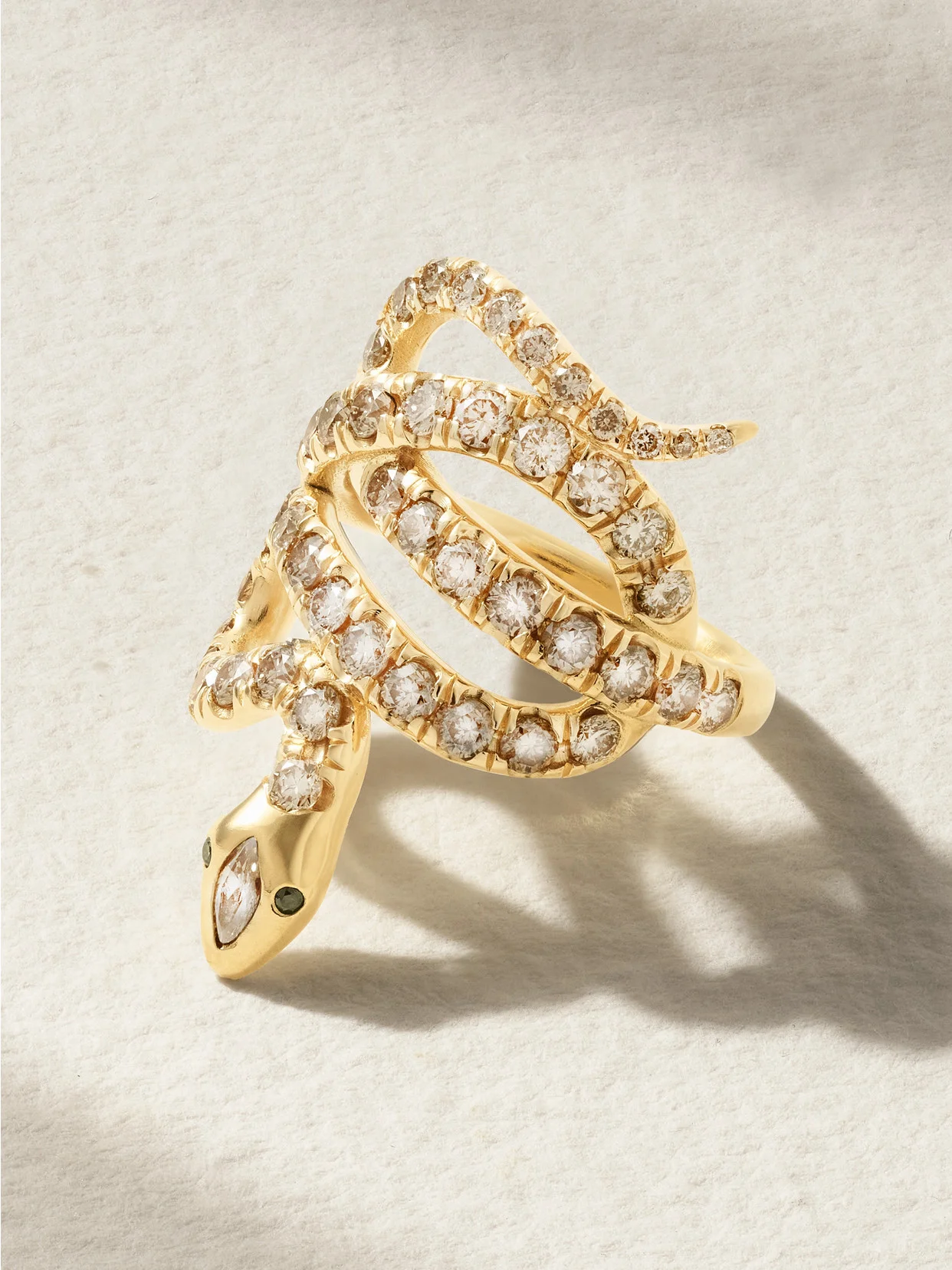 18-karat Gold Diamond Ring - 1