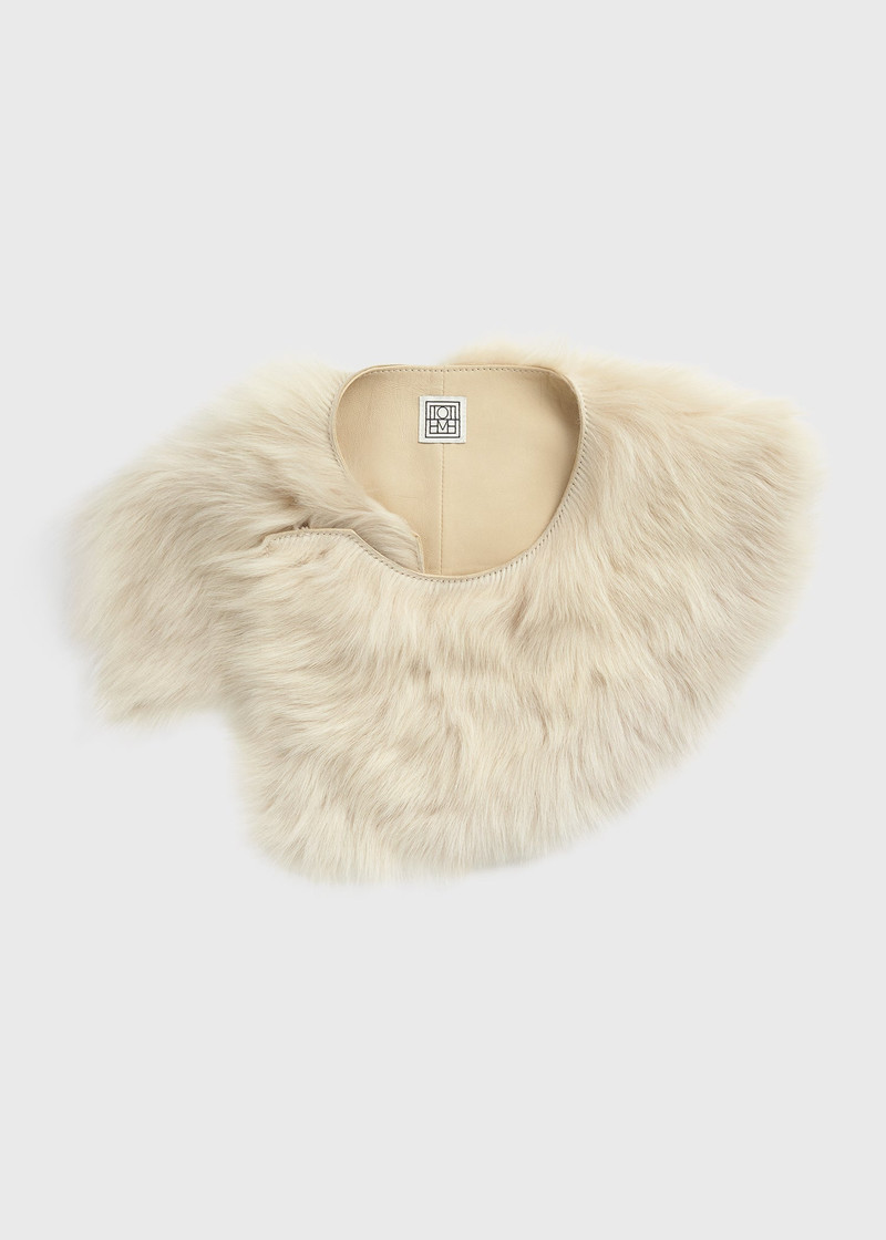 Silky shearling collar cream 1