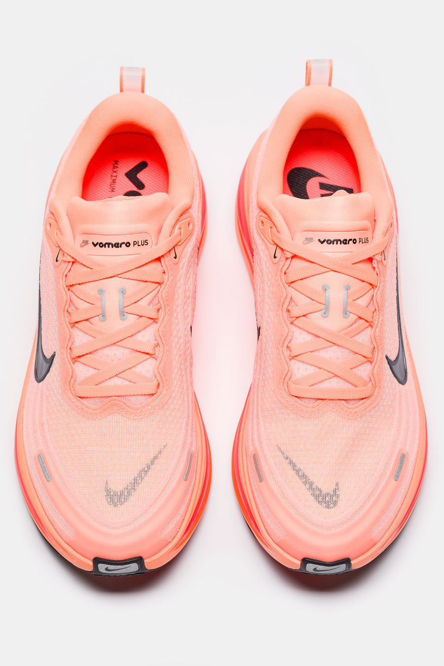 Vomero Plus Sneaker in Orange Pulse/Black/Hot Lava/Total Orange - 4