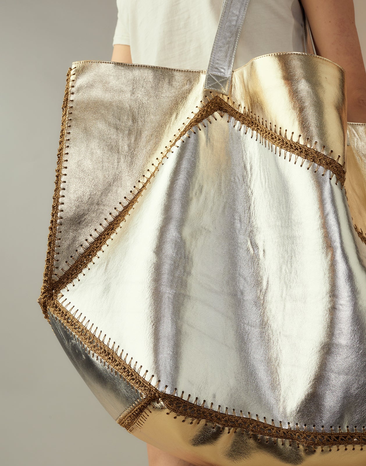Mixed Metallic Vegan Leather Oversized Tote - 9