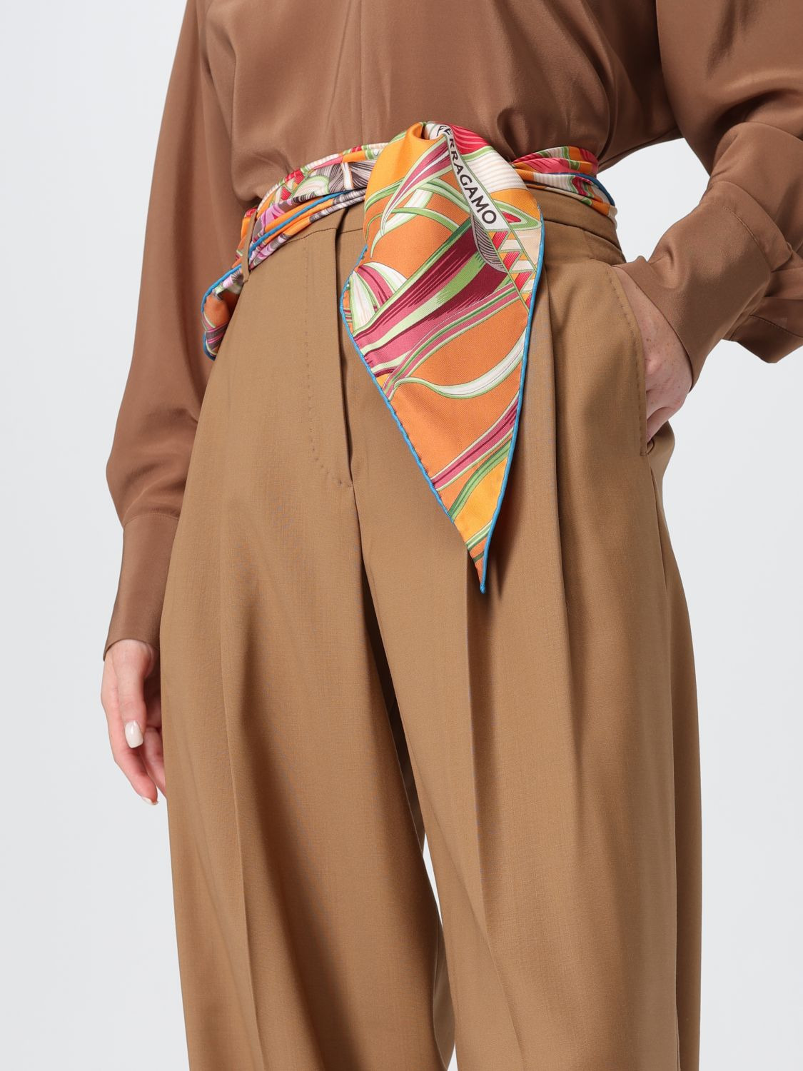 Scarf woman Ferragamo - 4