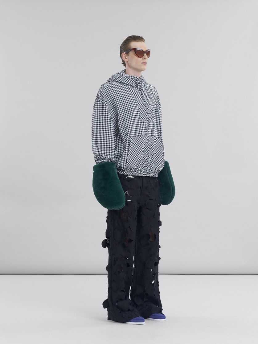 BLACK AND WHITE CHECKED SEERSUCKER HOODED JACKET - 5