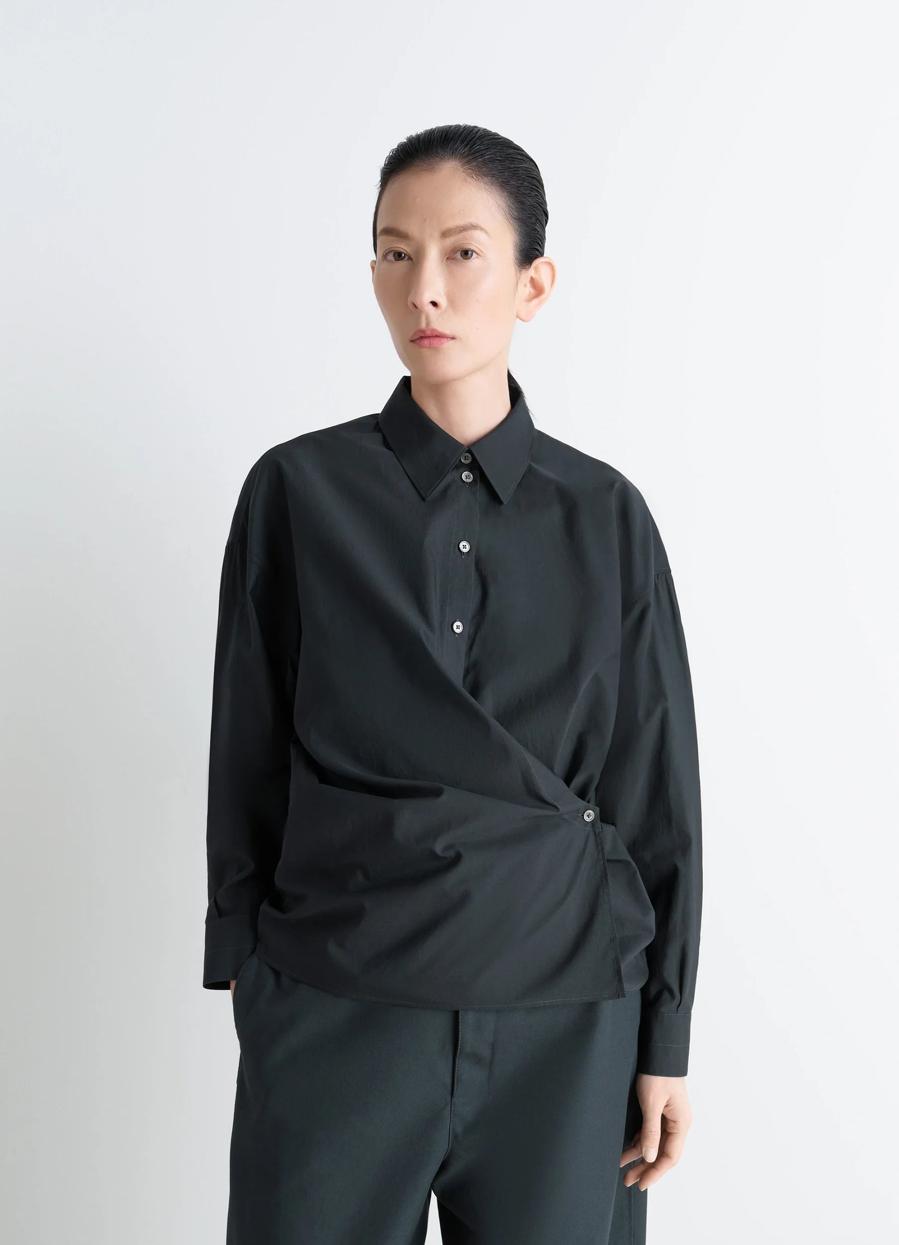 STRAIGHT COLLAR TWISTED SHIRT - 2