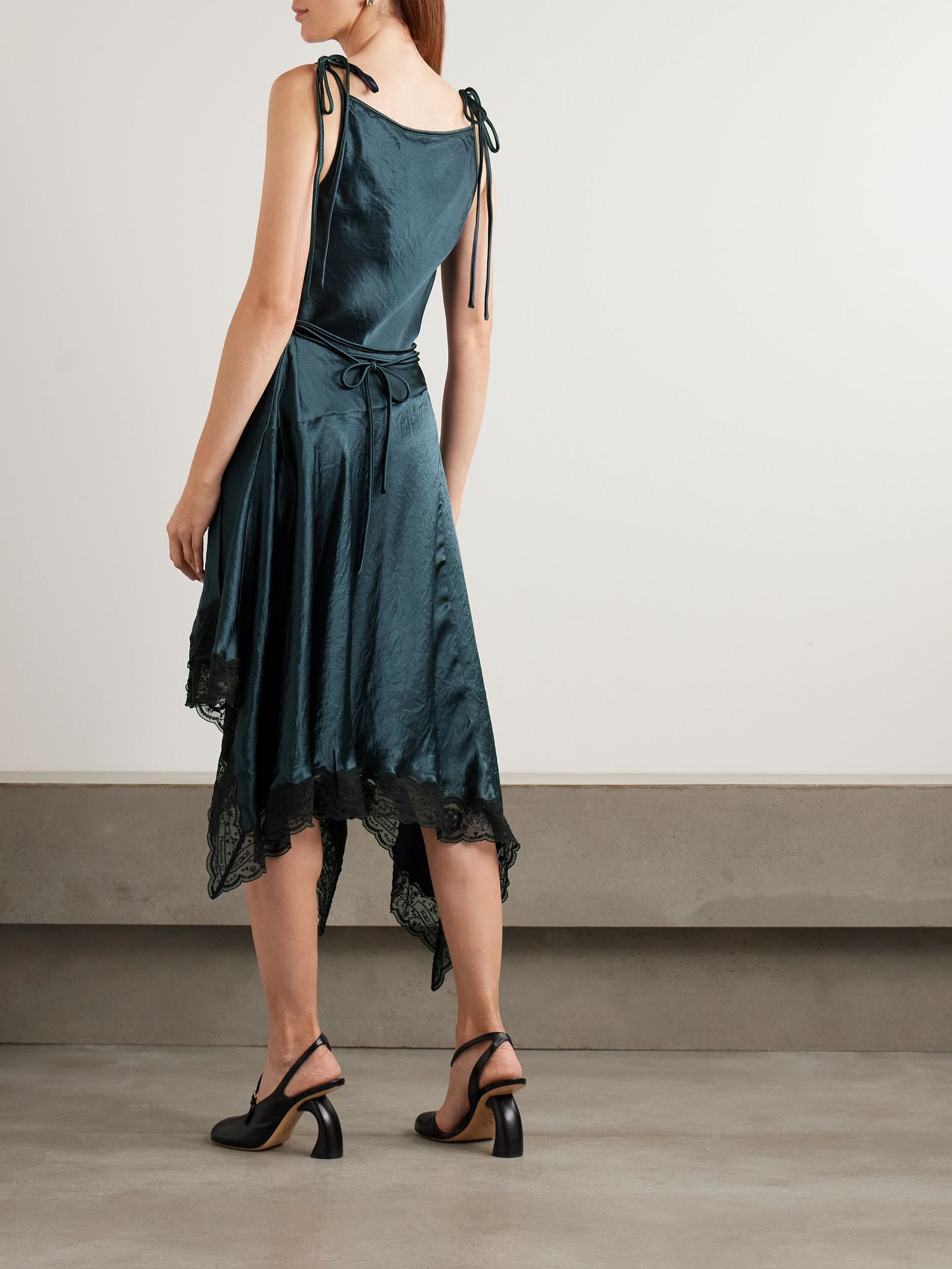 Doyla belted asymmetric scalloped lace-trimmed hammered-satin midi dress Petrol - 3
