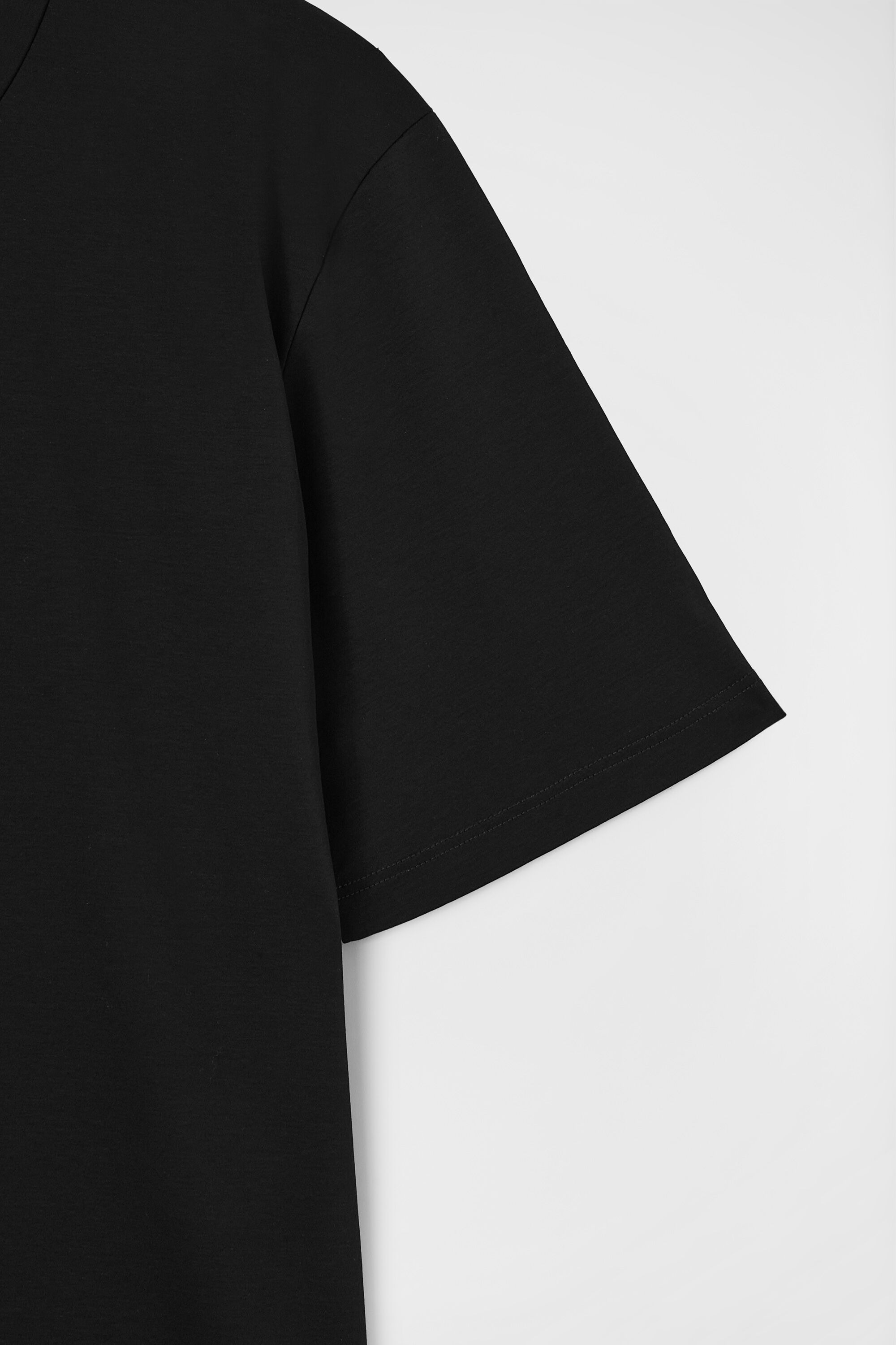 T-Shirt - 7