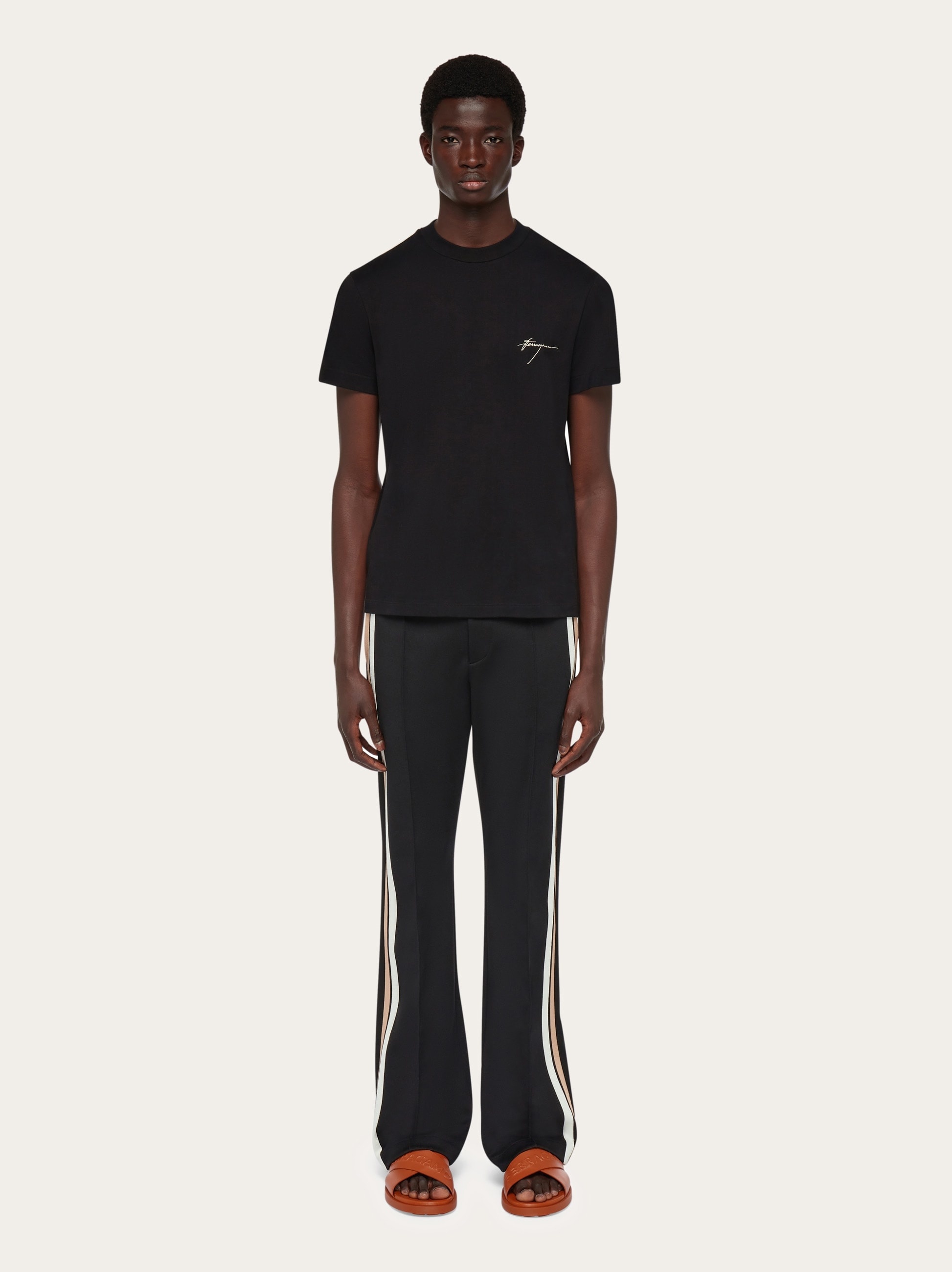 Sporty t-shirt - 6