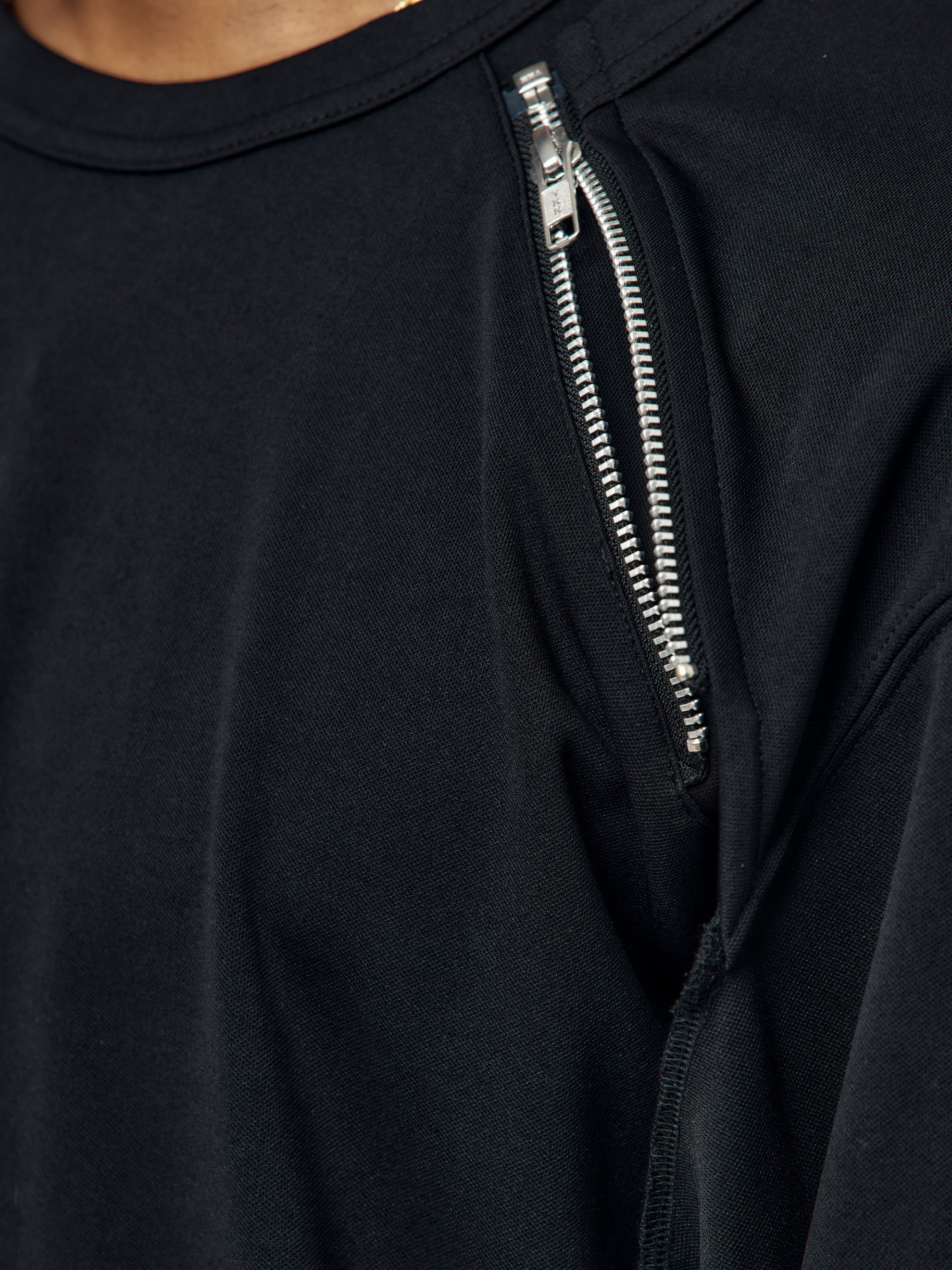 CDG HP T-SHIRT (BLACK) - 6