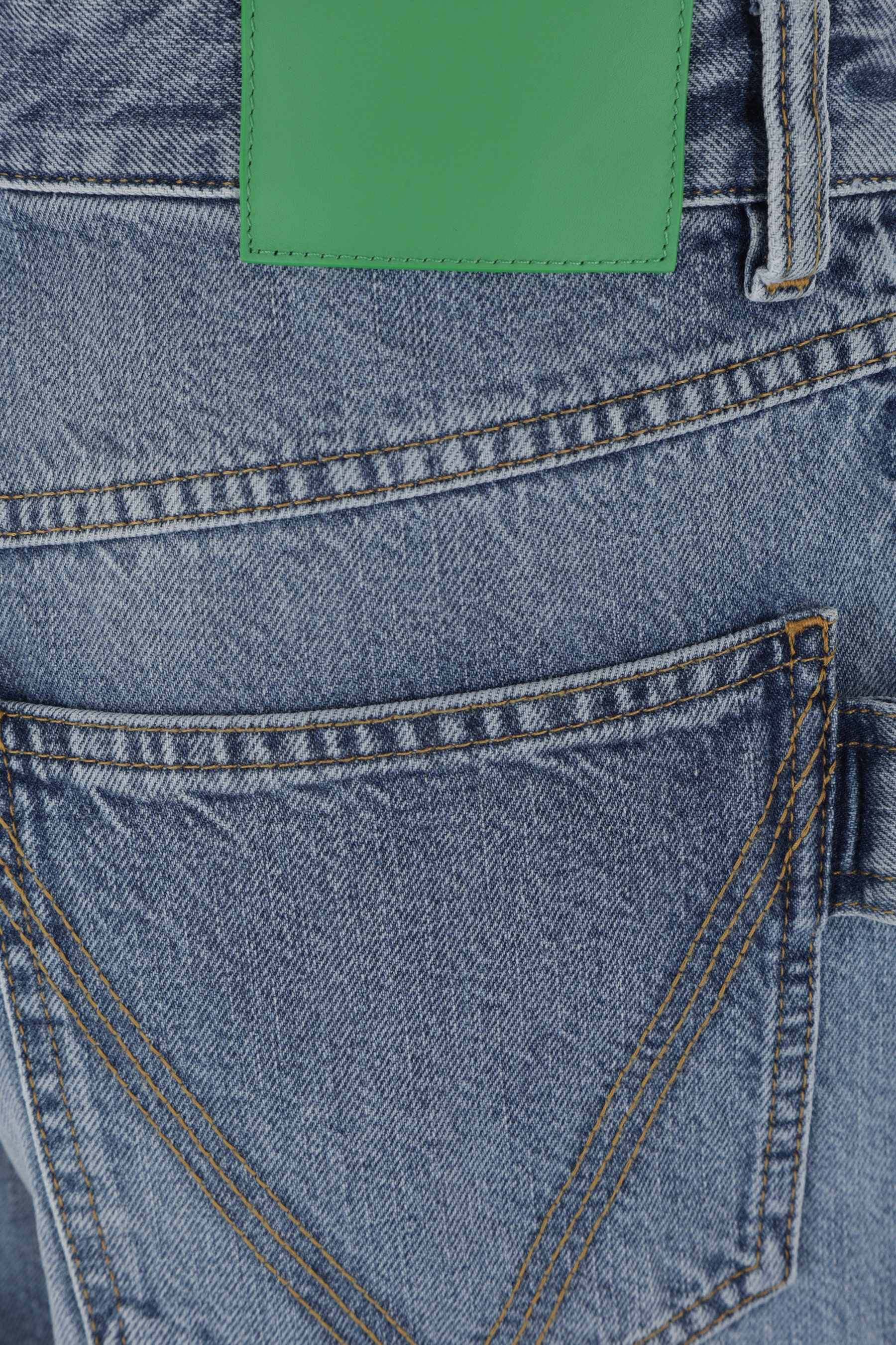デニム・ジーパン BOTTEGA VENETA DENIM CROPPED BAGGY-FIT JEANS Bottega Veneta DENIM CROPPED BAGGY-FIT JEANS | tizianafausti